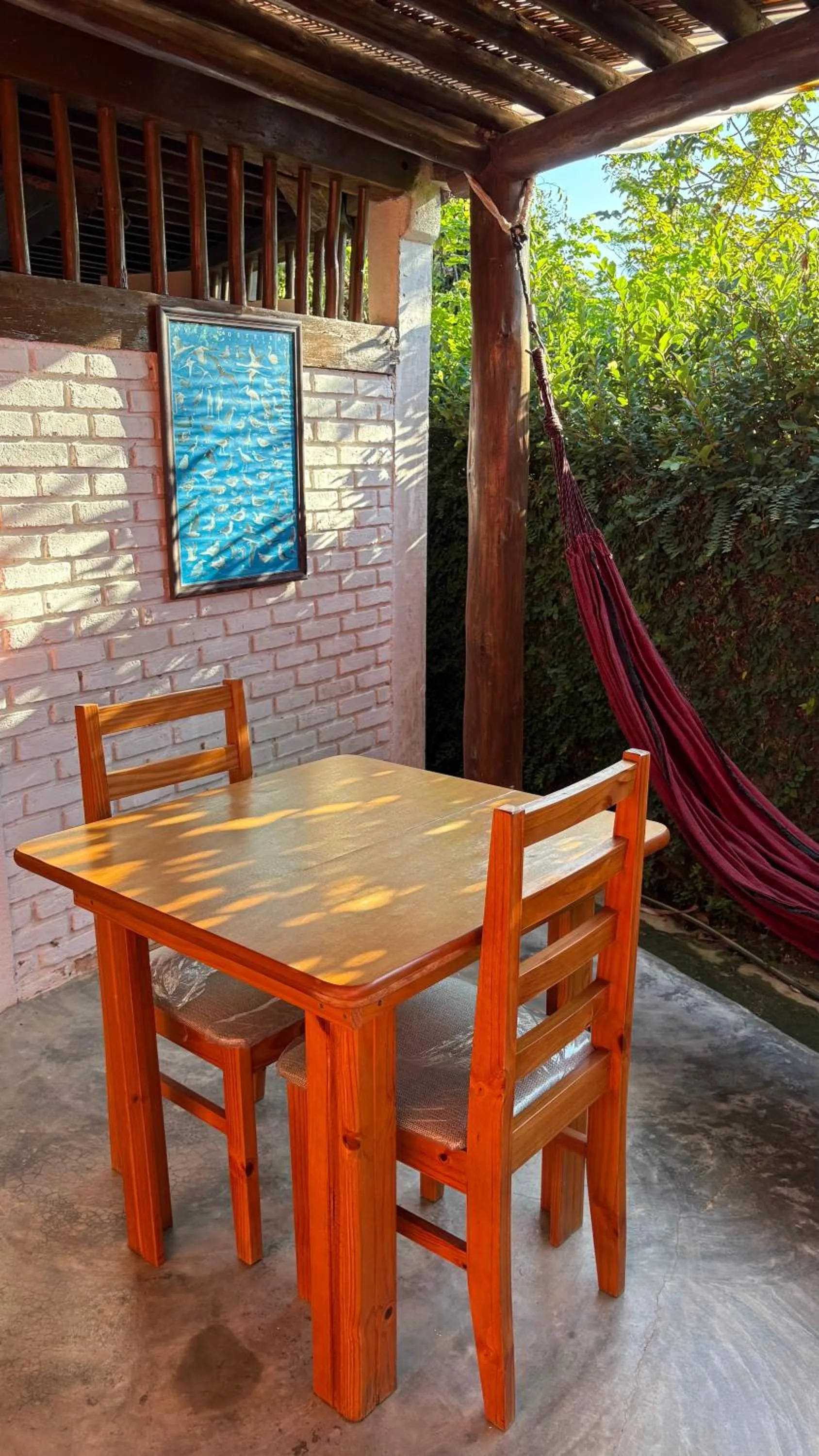 Dining area in Novos Baianos Hostel e Pousada
