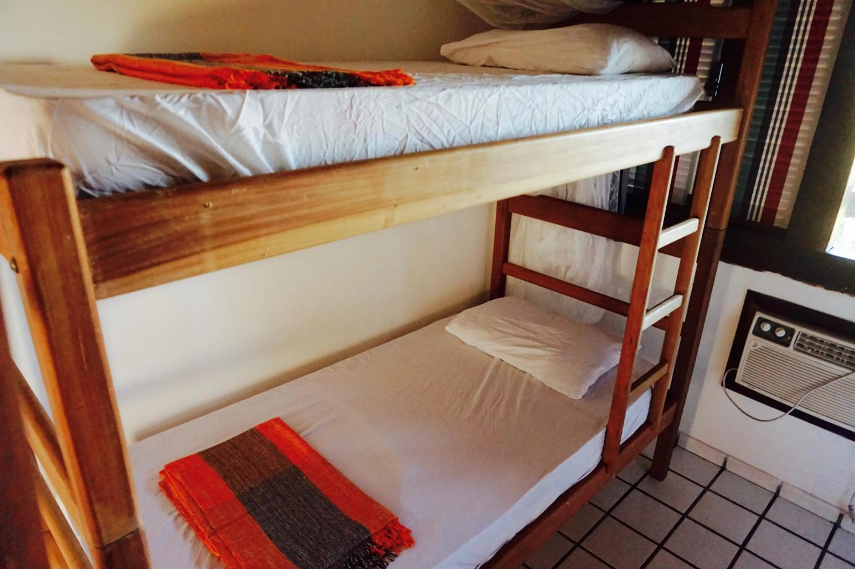bunk bed, Bed in Novos Baianos Hostel e Pousada