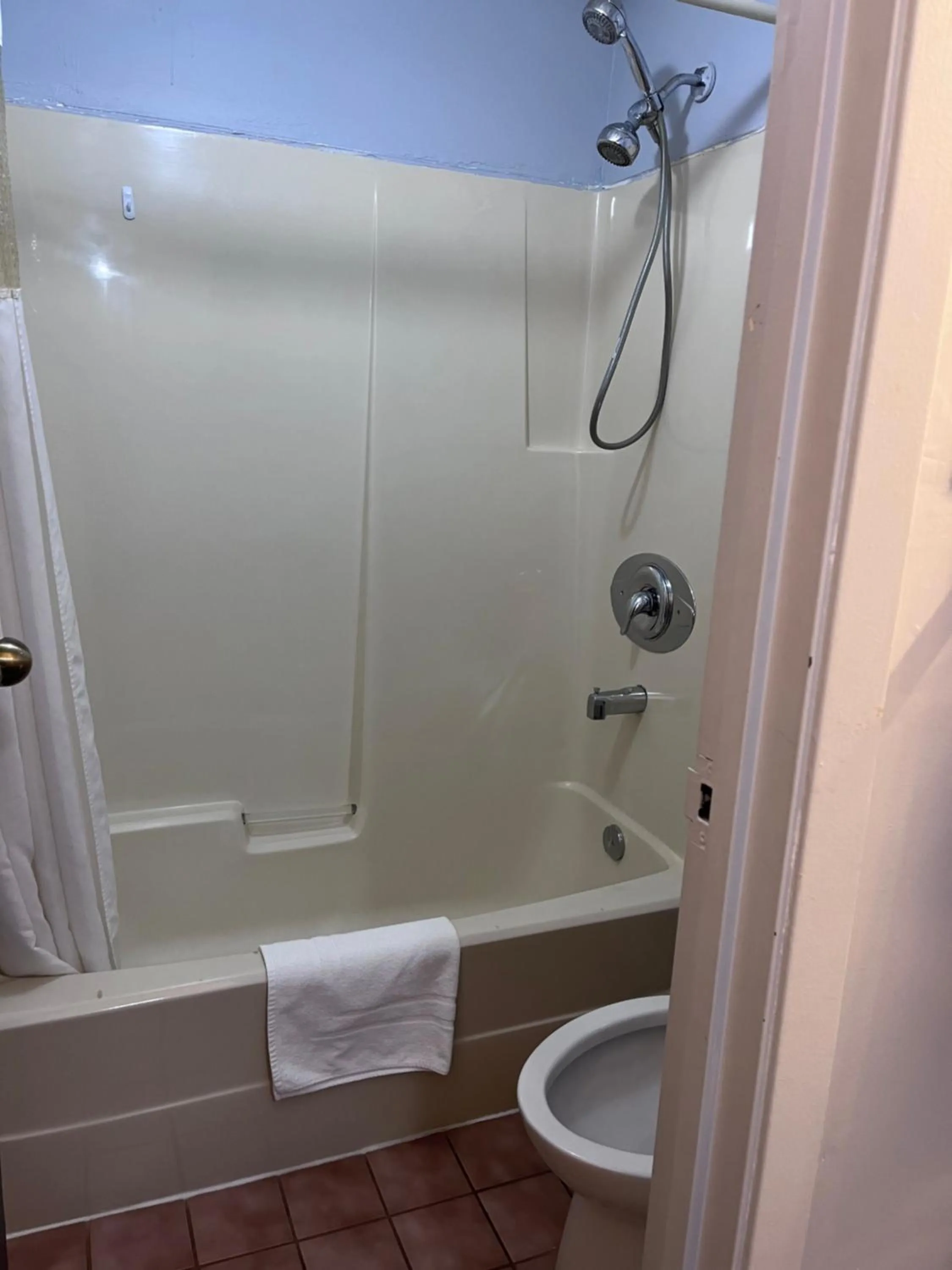 Knights Inn - Park Villa Motel, Midland