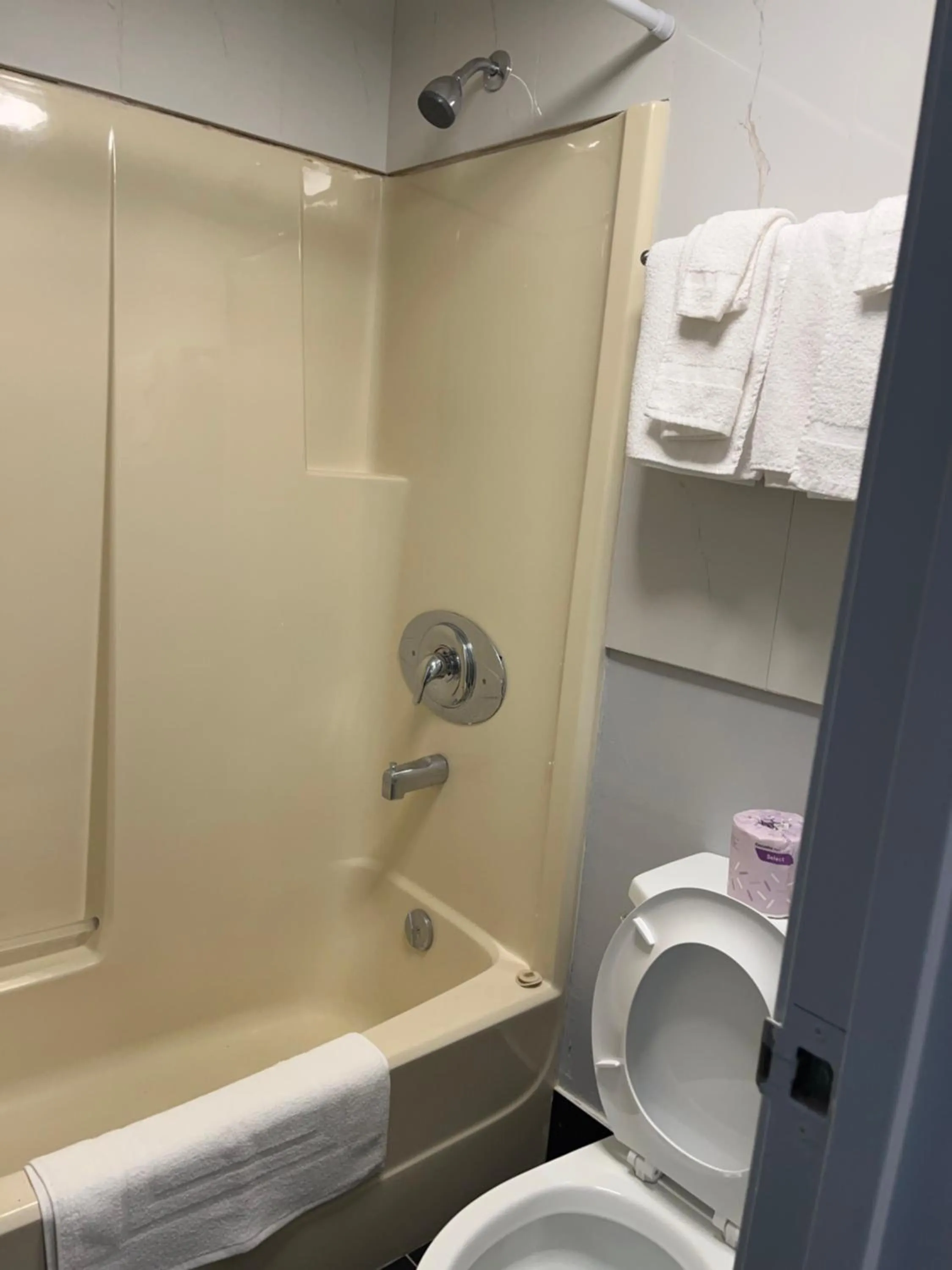 Knights Inn - Park Villa Motel, Midland