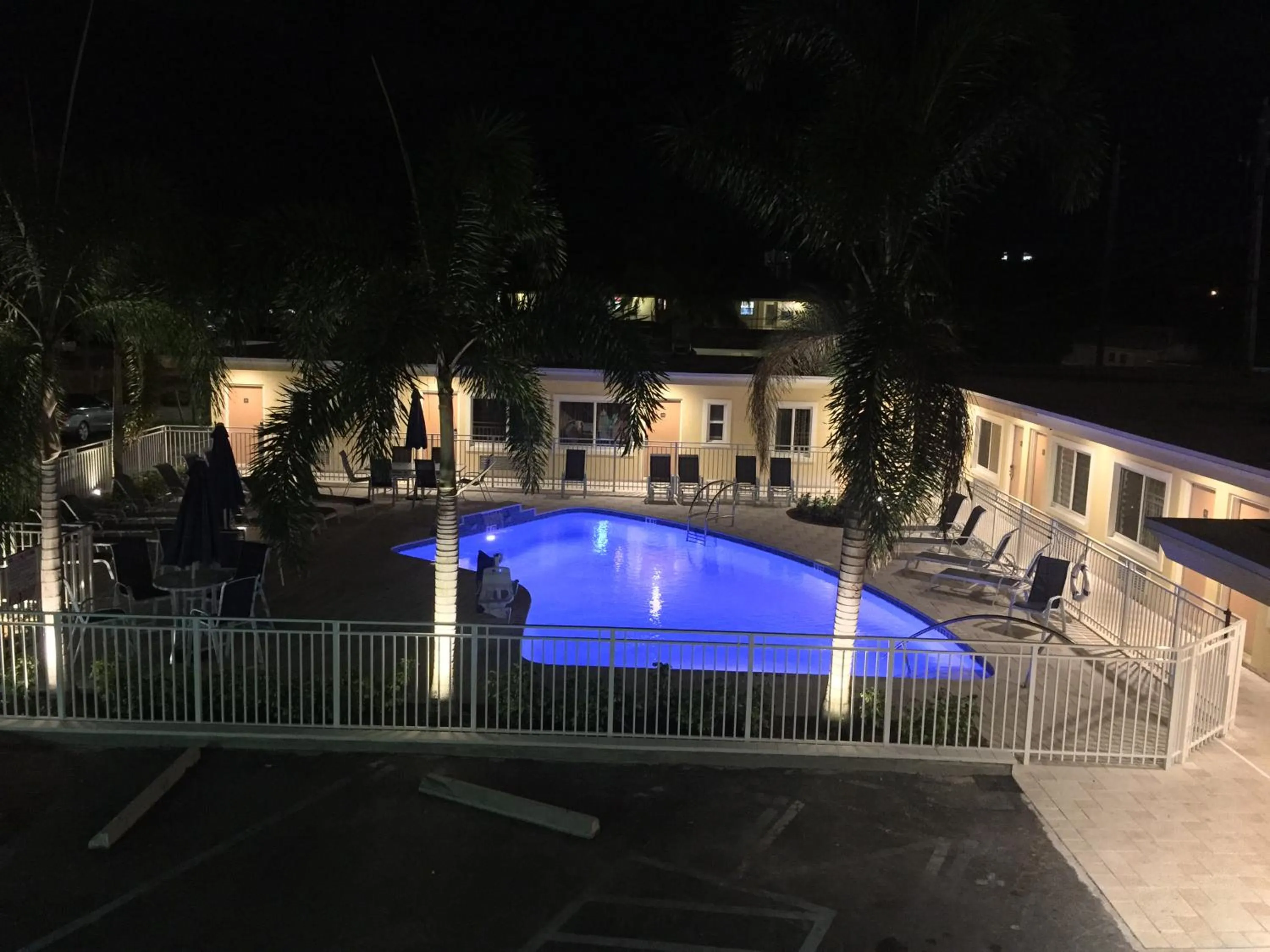 Night in Curtis Inn & Suites