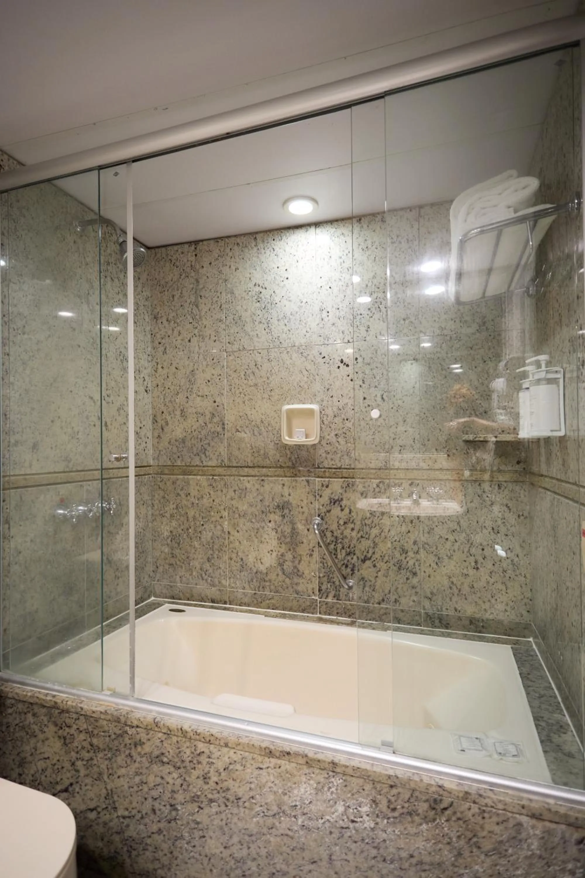 Bathroom in Transamerica Comandatuba - All Inclusive Resort