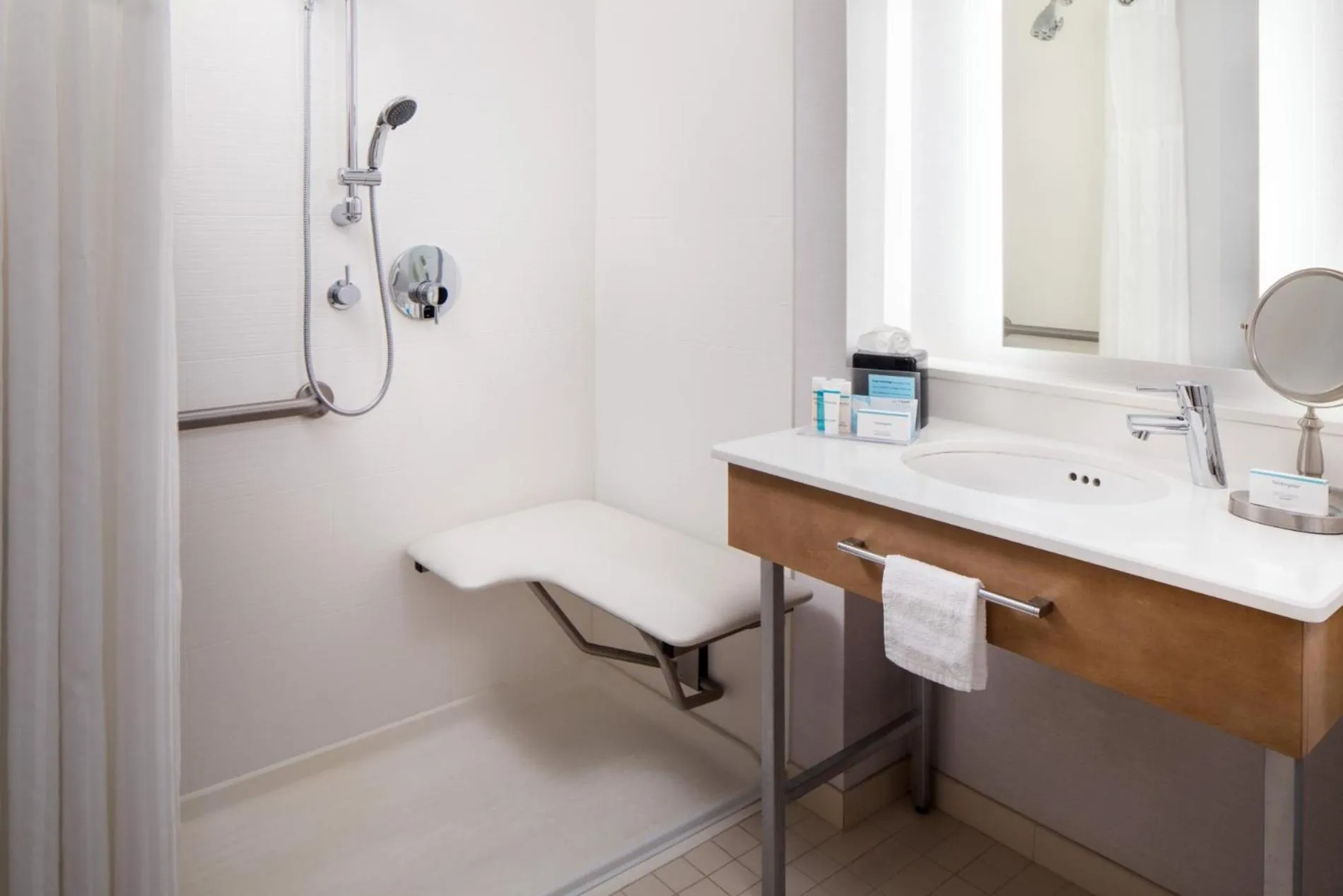 acessibility in Hampton Inn & Suites by Hilton Miami Downtown/Brickell