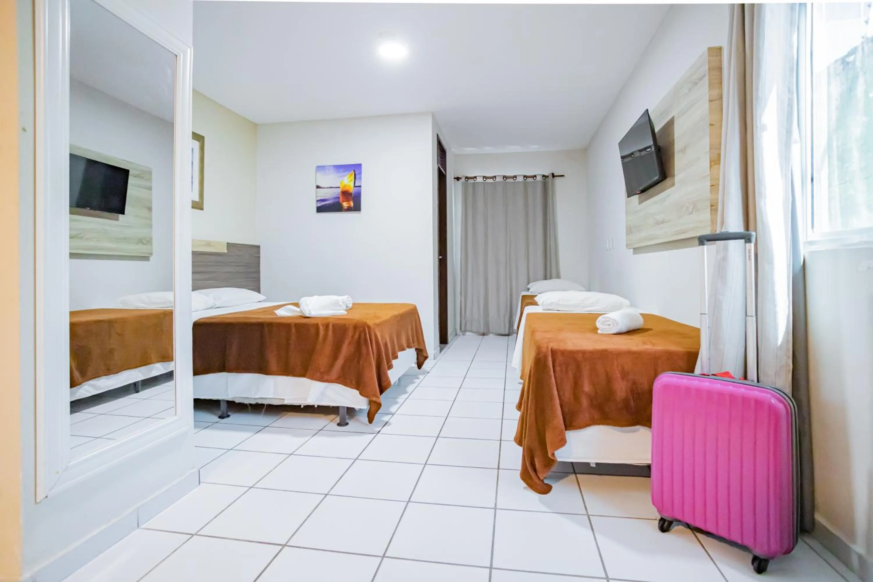 Bedroom, Bed in Valencia Hotel Natal