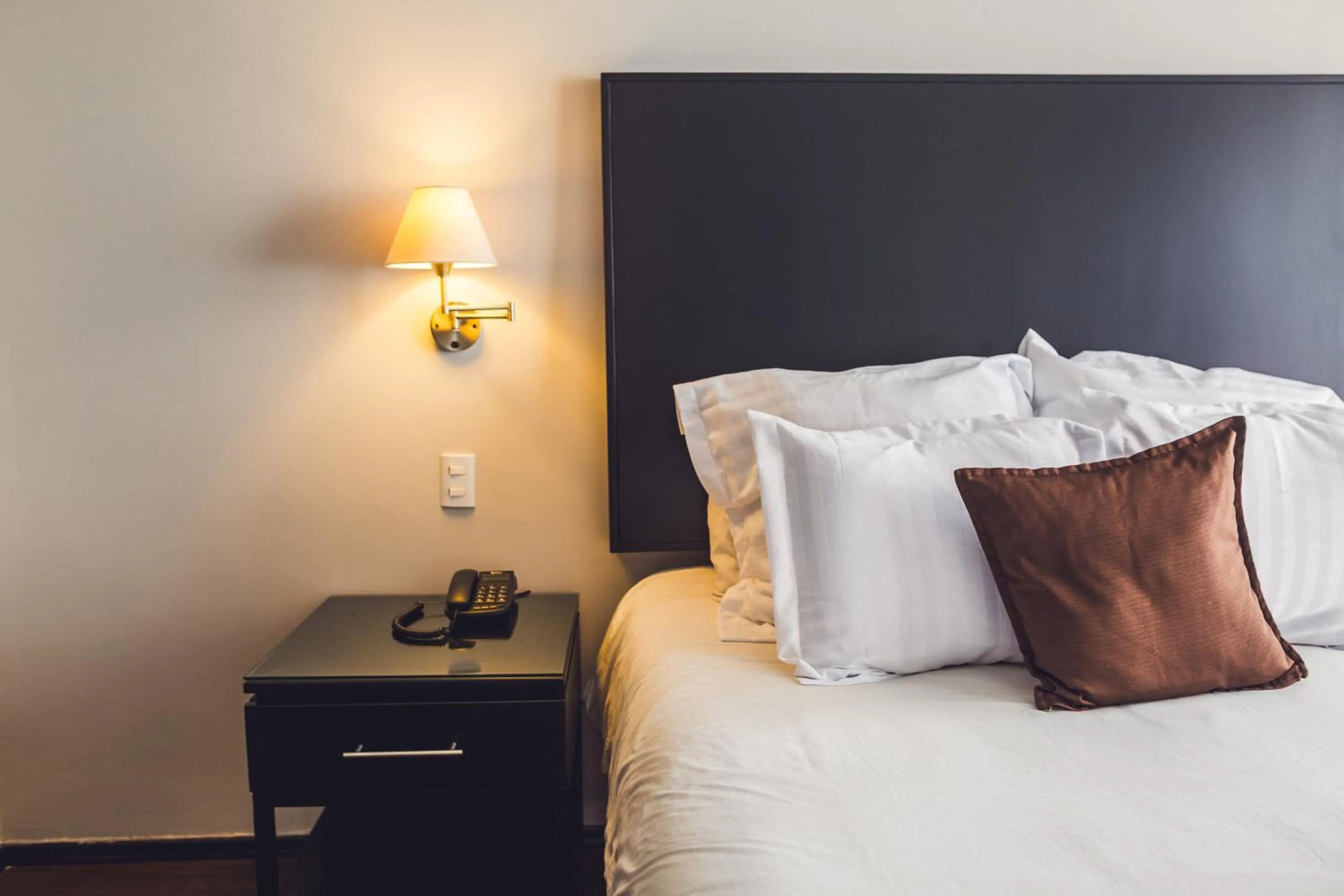 Other, Bed in Suites Parioli