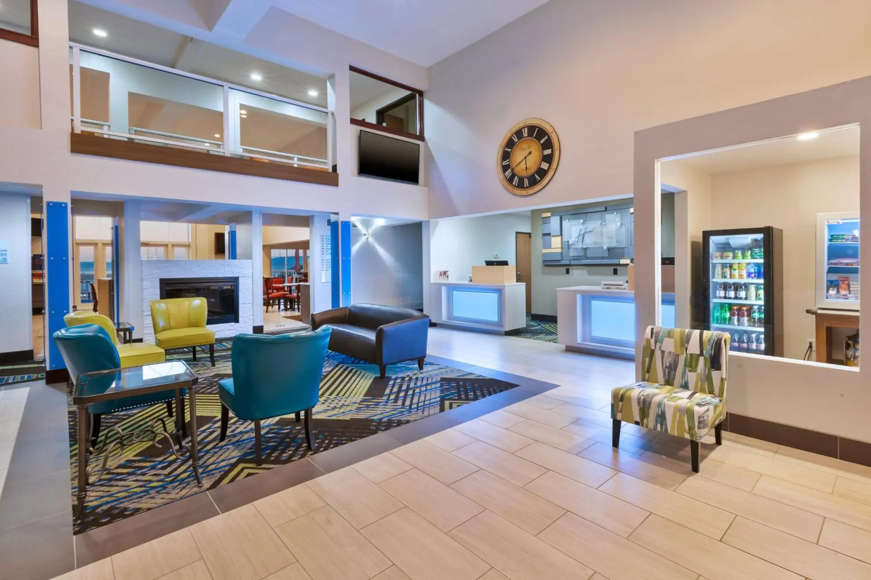 Property building in Holiday Inn Express Hotel & Suites Petoskey by IHG Property building in Holiday Inn Express Hotel & Suites Petoskey by IHG