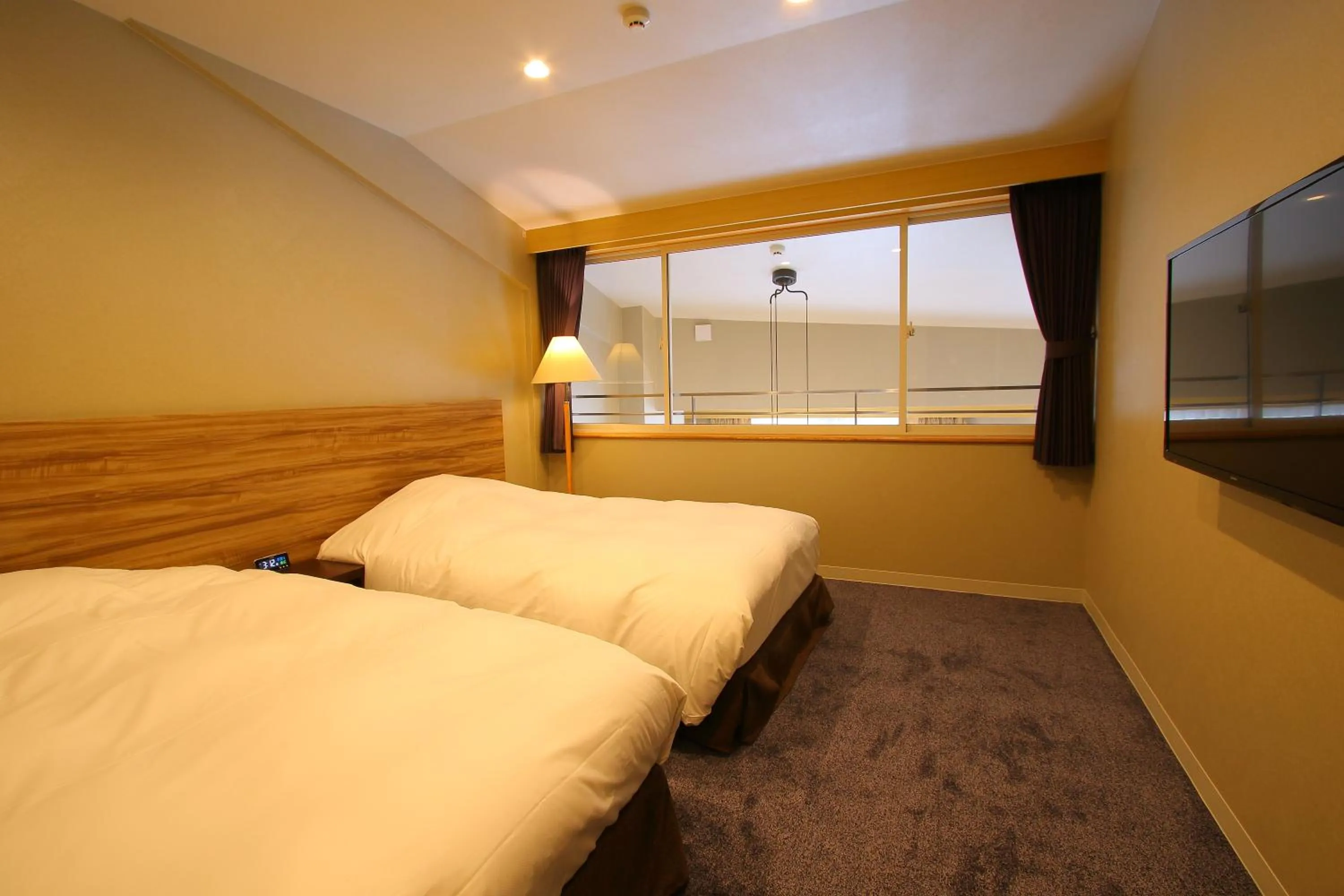 Bed in Hotel Regina Kawaguchiko