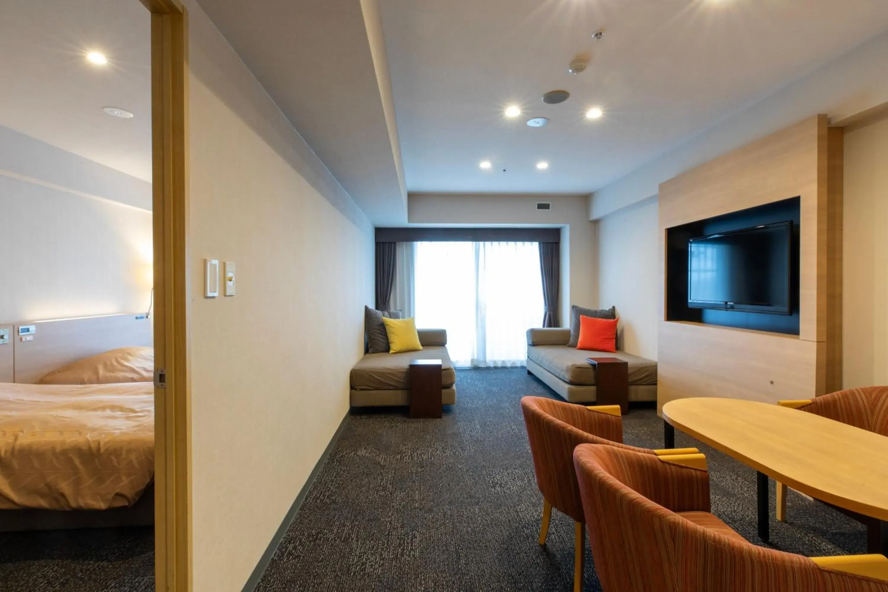 Deluxe Quadruple Room(4F-5F) with Mt.Fuji View - Non-Smoking in Hotel Regina Kawaguchiko Deluxe Quadruple Room(4F-5F) with Mt.Fuji View - Non-Smoking in Hotel Regina Kawaguchiko