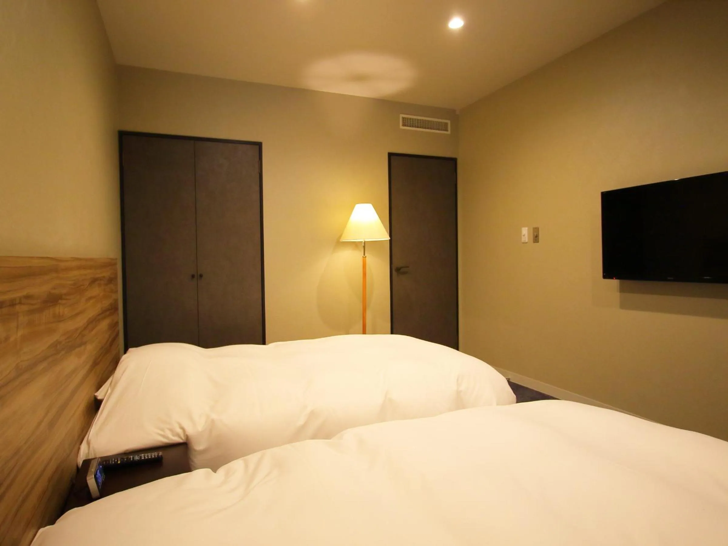 Bed in Hotel Regina Kawaguchiko