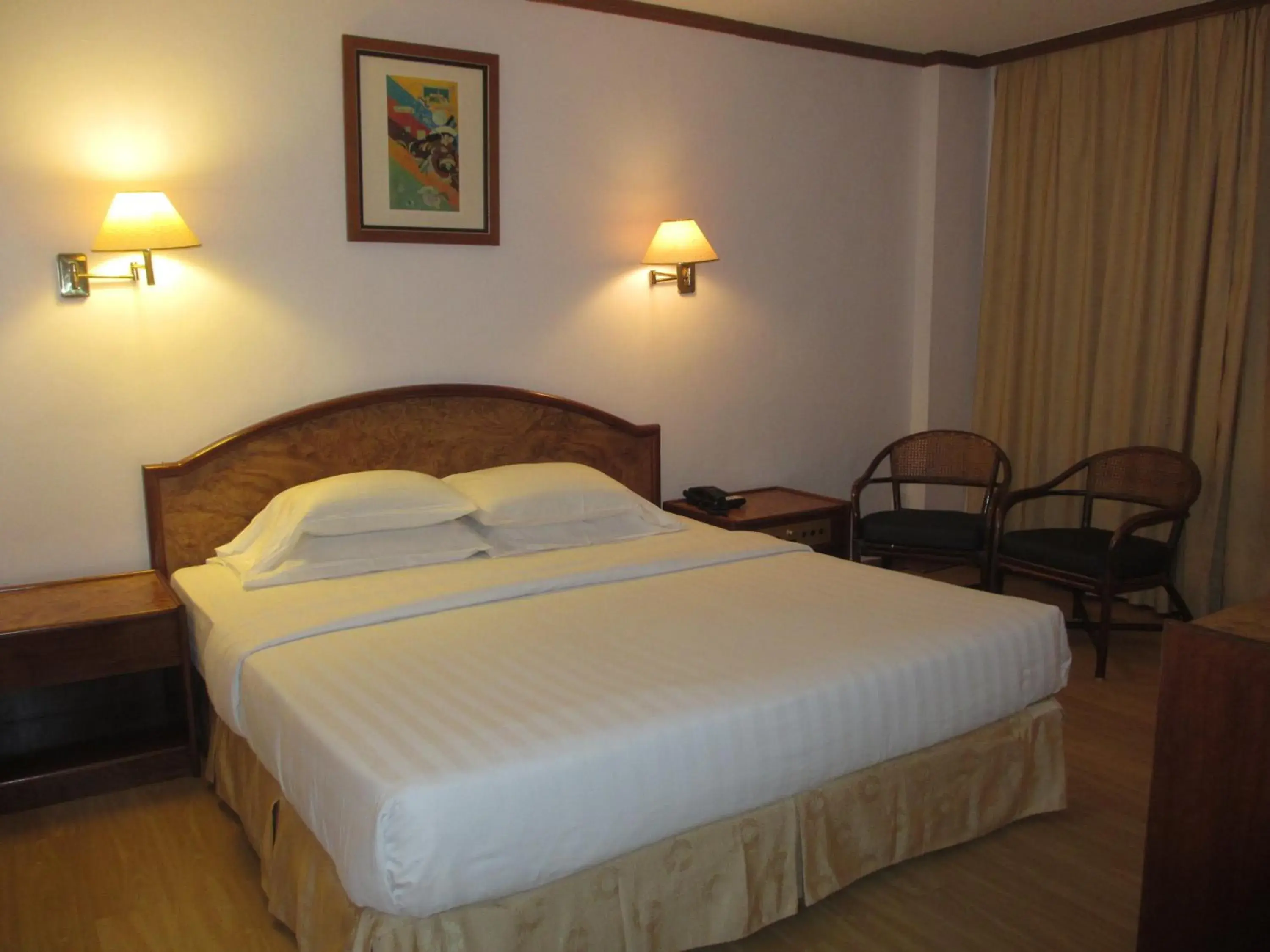 Deluxe Double or Twin Room in Sanbay Hotel Deluxe Double or Twin Room in Sanbay Hotel