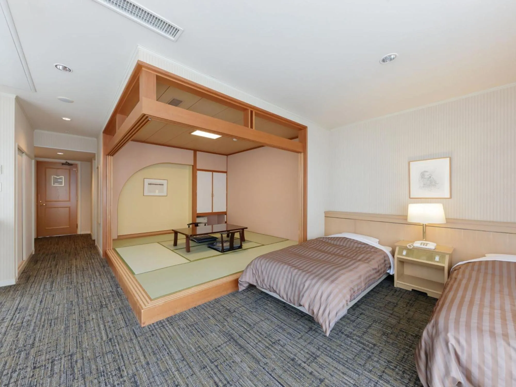 Bed in Hotel New Momiji