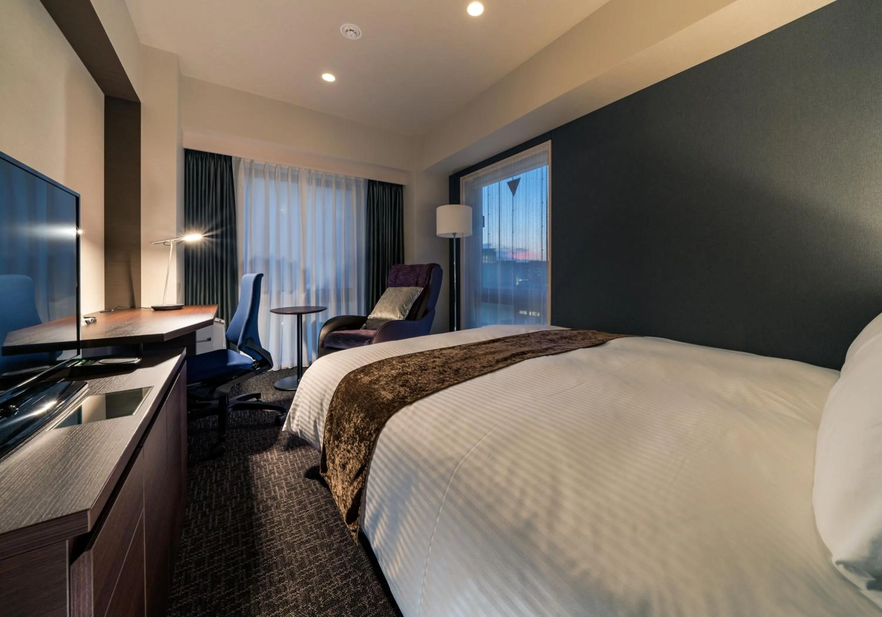 Bedroom, Bed in Daiwa Roynet Hotel Chiba-chuo