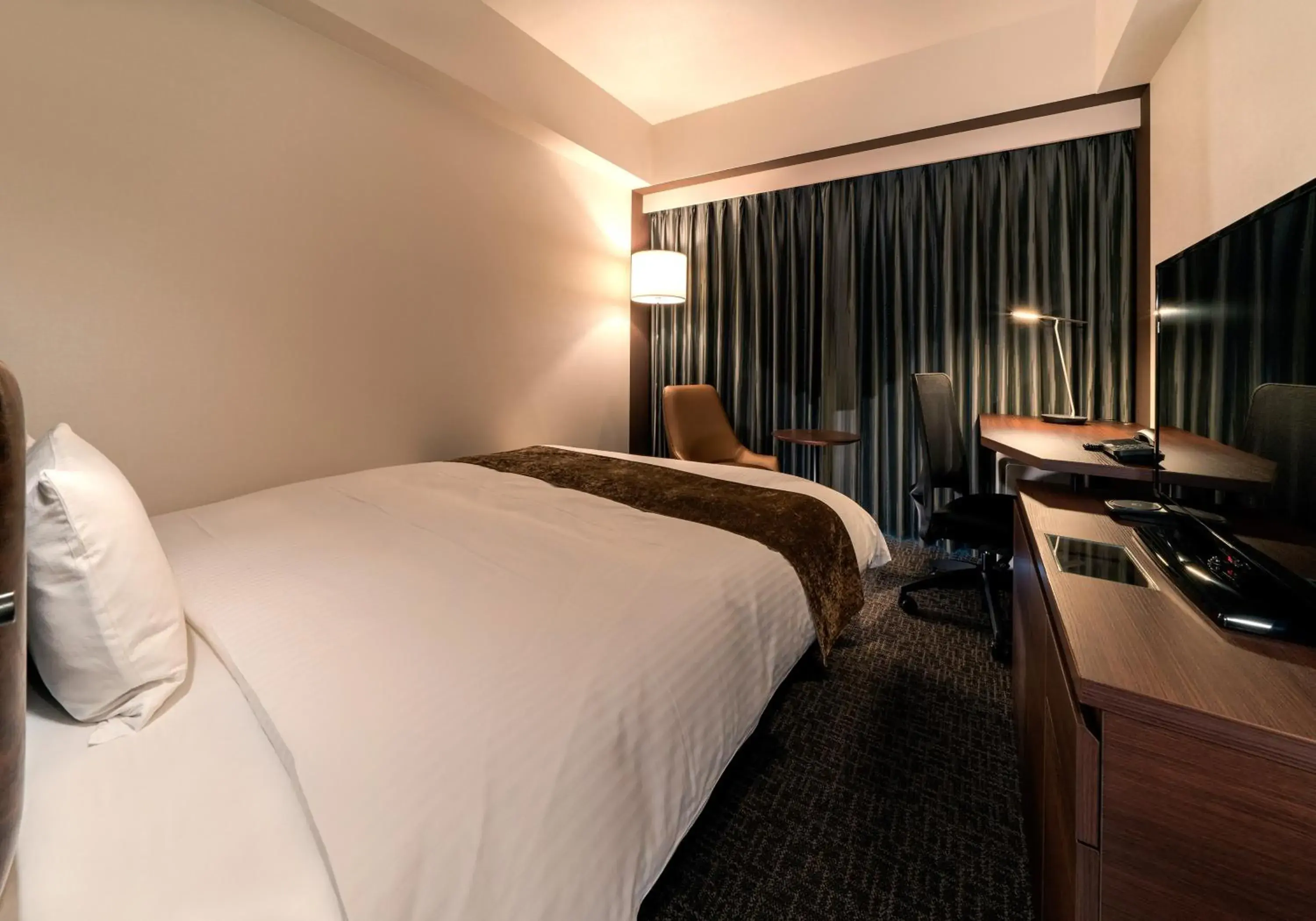 Bedroom, Bed in Daiwa Roynet Hotel Chiba-chuo Bedroom, Bed in Daiwa Roynet Hotel Chiba-chuo