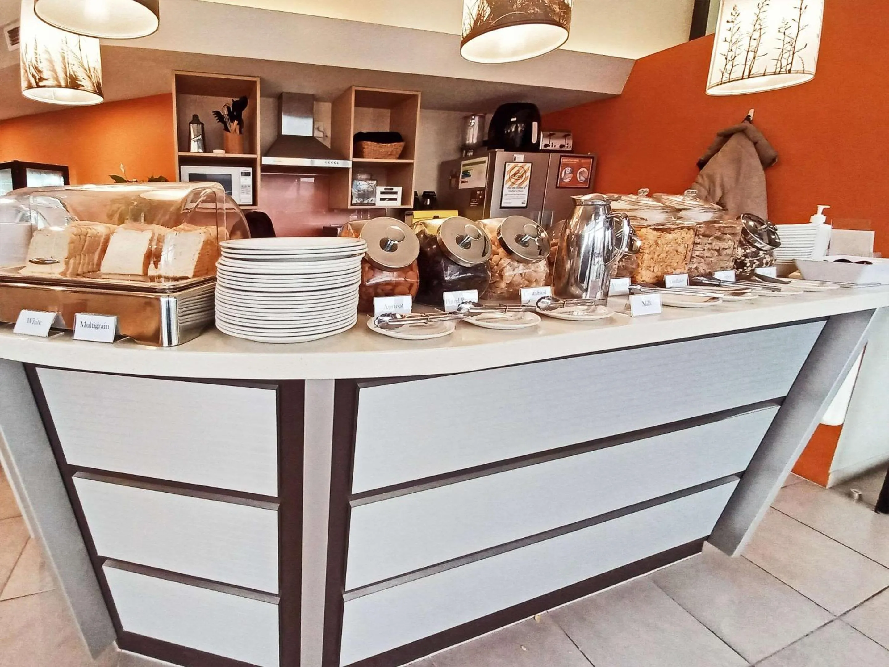 Breakfast in Quality Hotel Lincoln Green