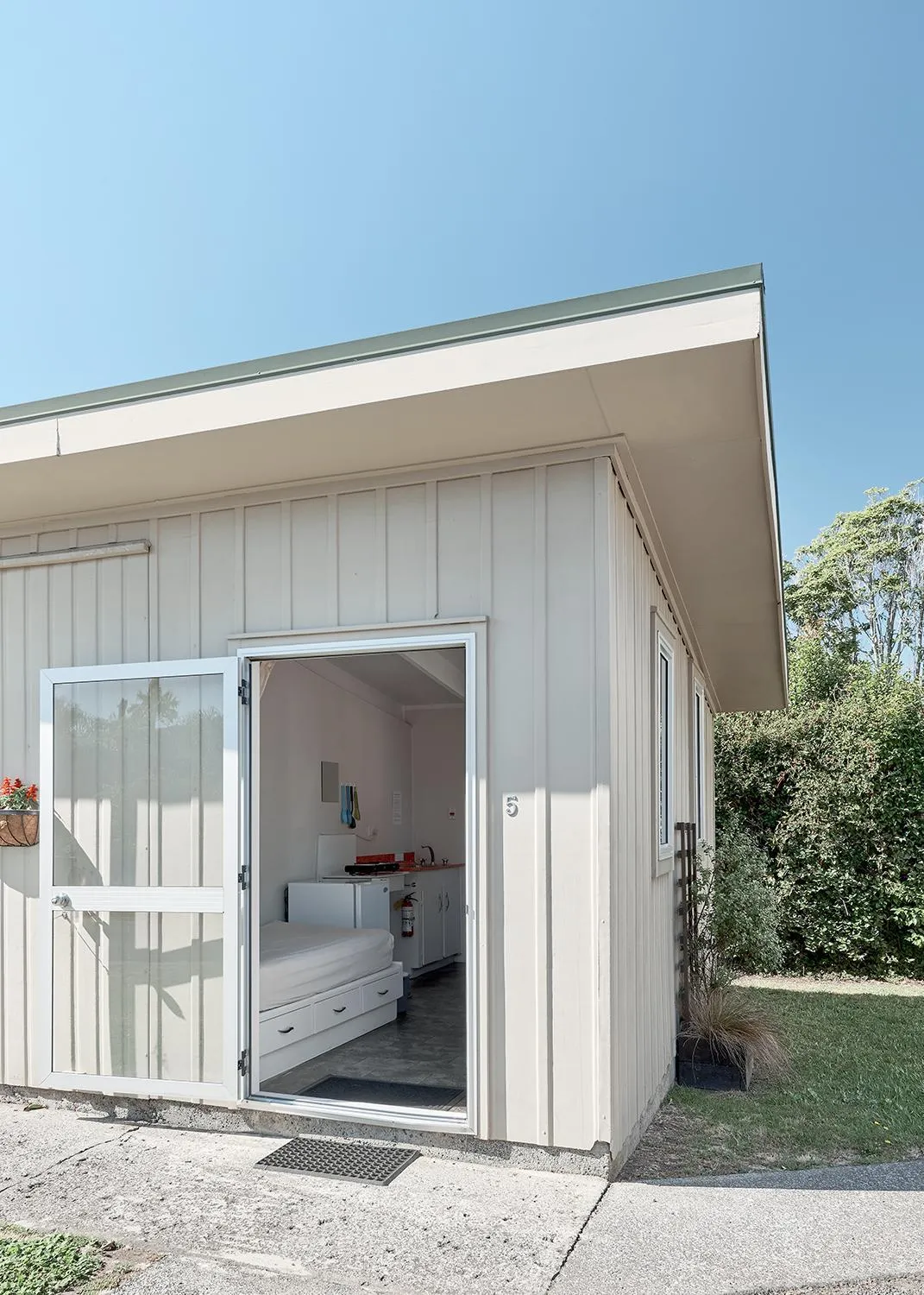 Facade/entrance in Mercury Bay Holiday Park