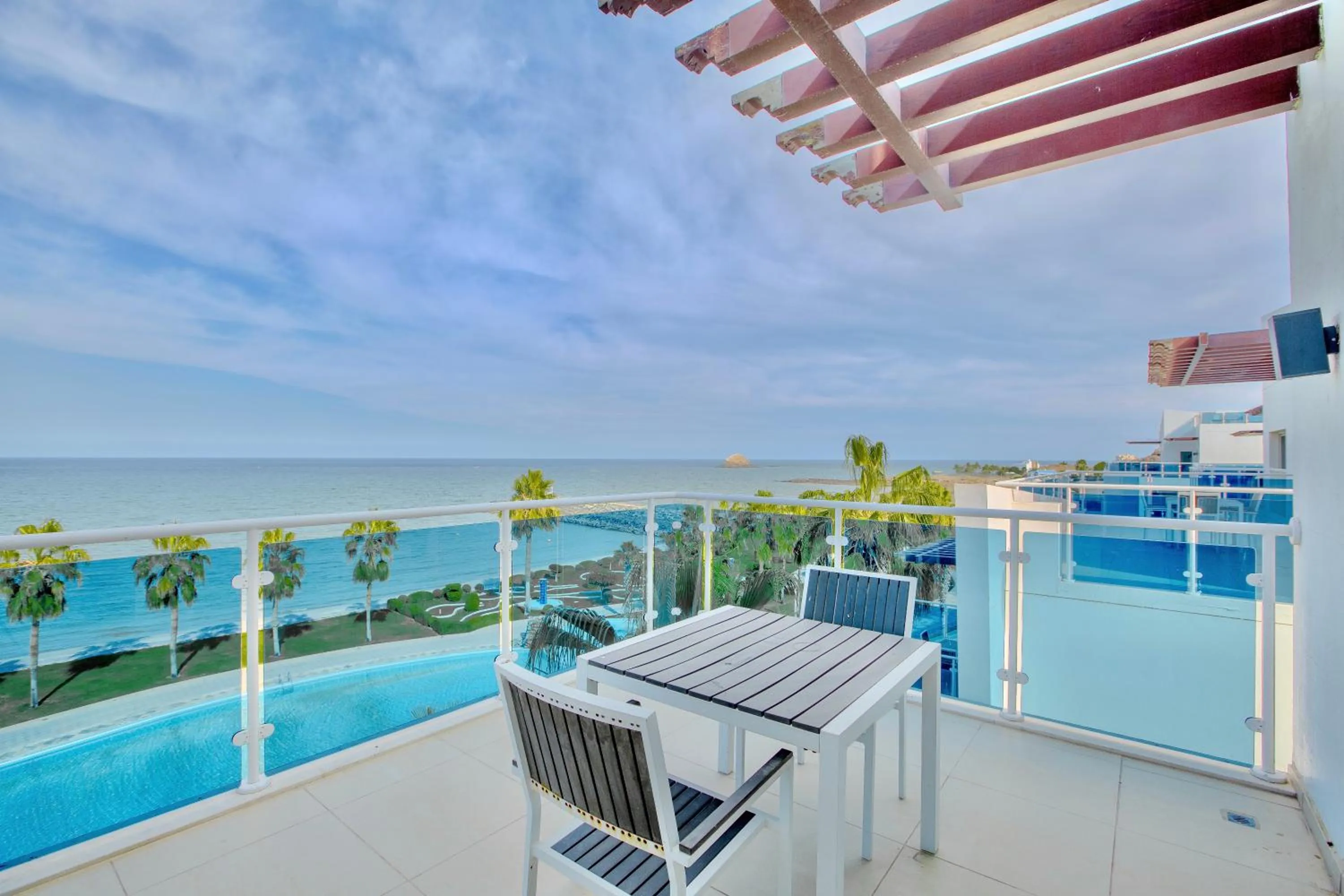 Balcony/Terrace in Radisson Blu Resort, Fujairah