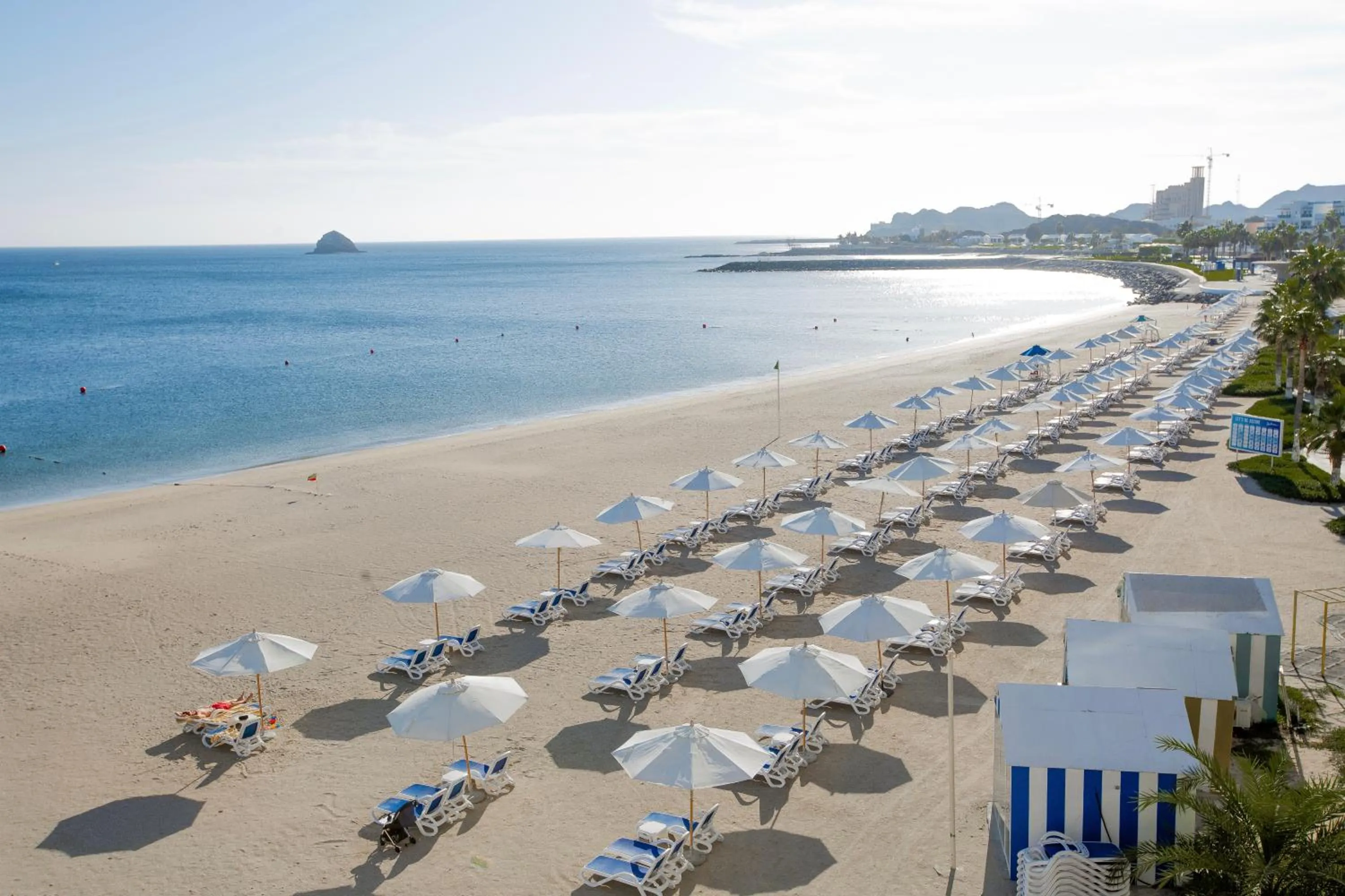 Beach in Radisson Blu Resort, Fujairah