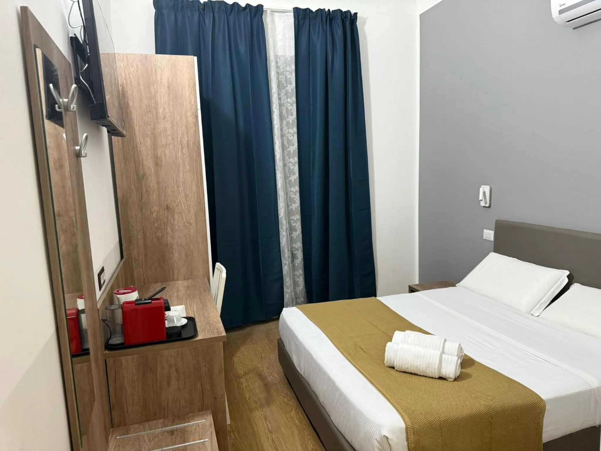 Bedroom, Bed in Conte GuestHouse