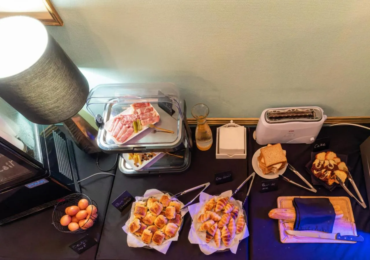 Breakfast in Nouvel Hôtel