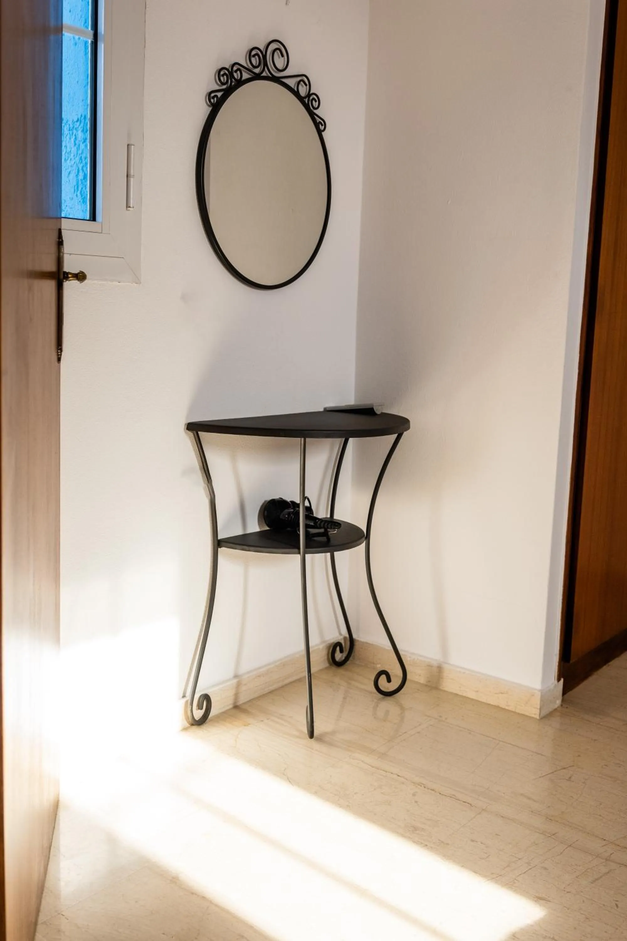 Decorative detail in Anna Ageliki