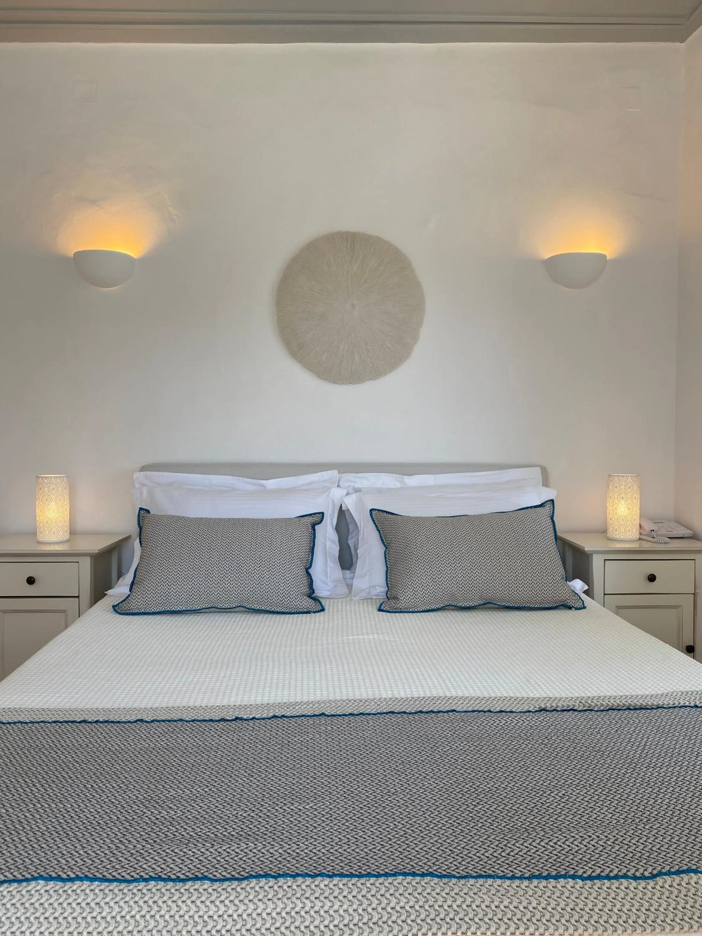 Bedroom, Bed in Niriedes Hotel