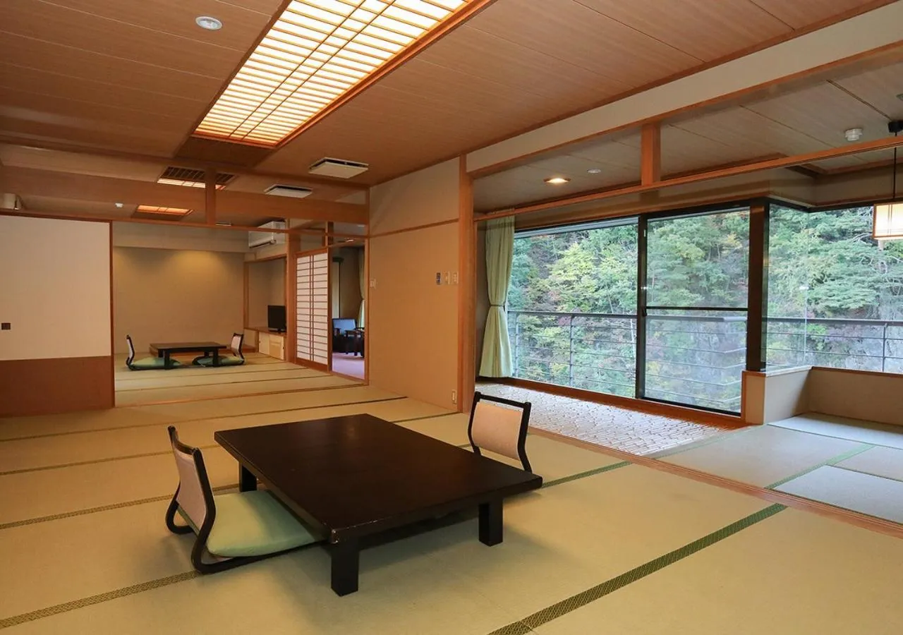 Photo of the whole room in Hotel Yunishigawa
