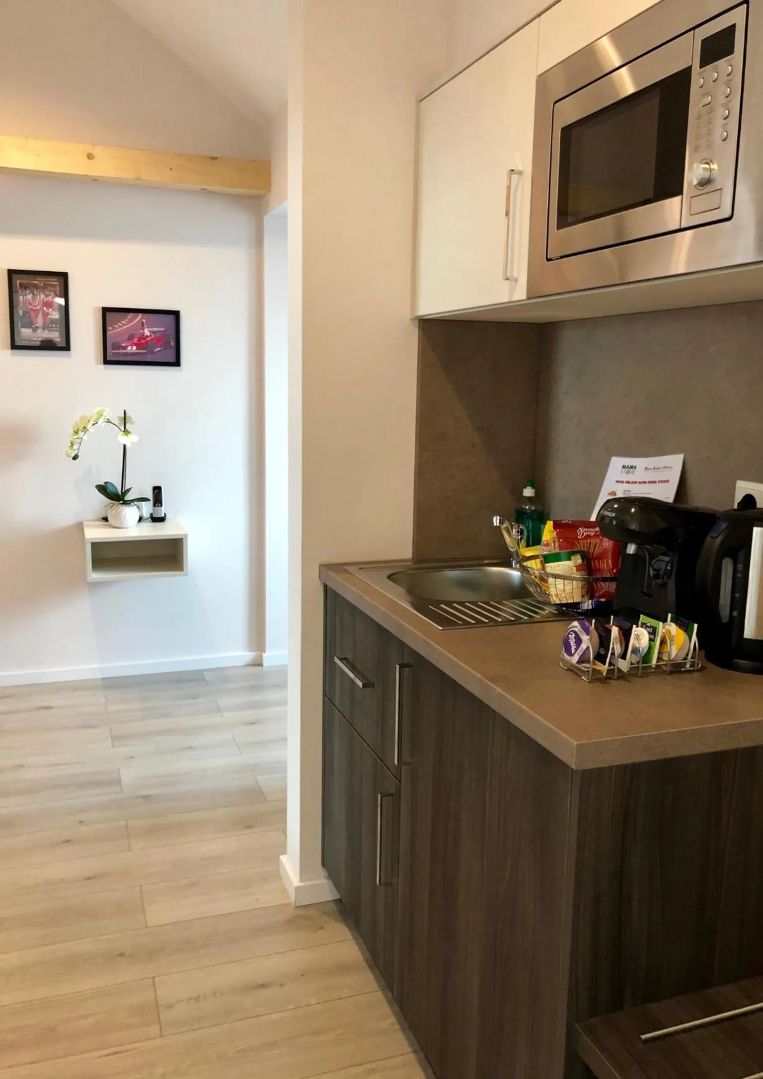 Kitchen or kitchenette in Star Apart Hotel Sachsenhausen