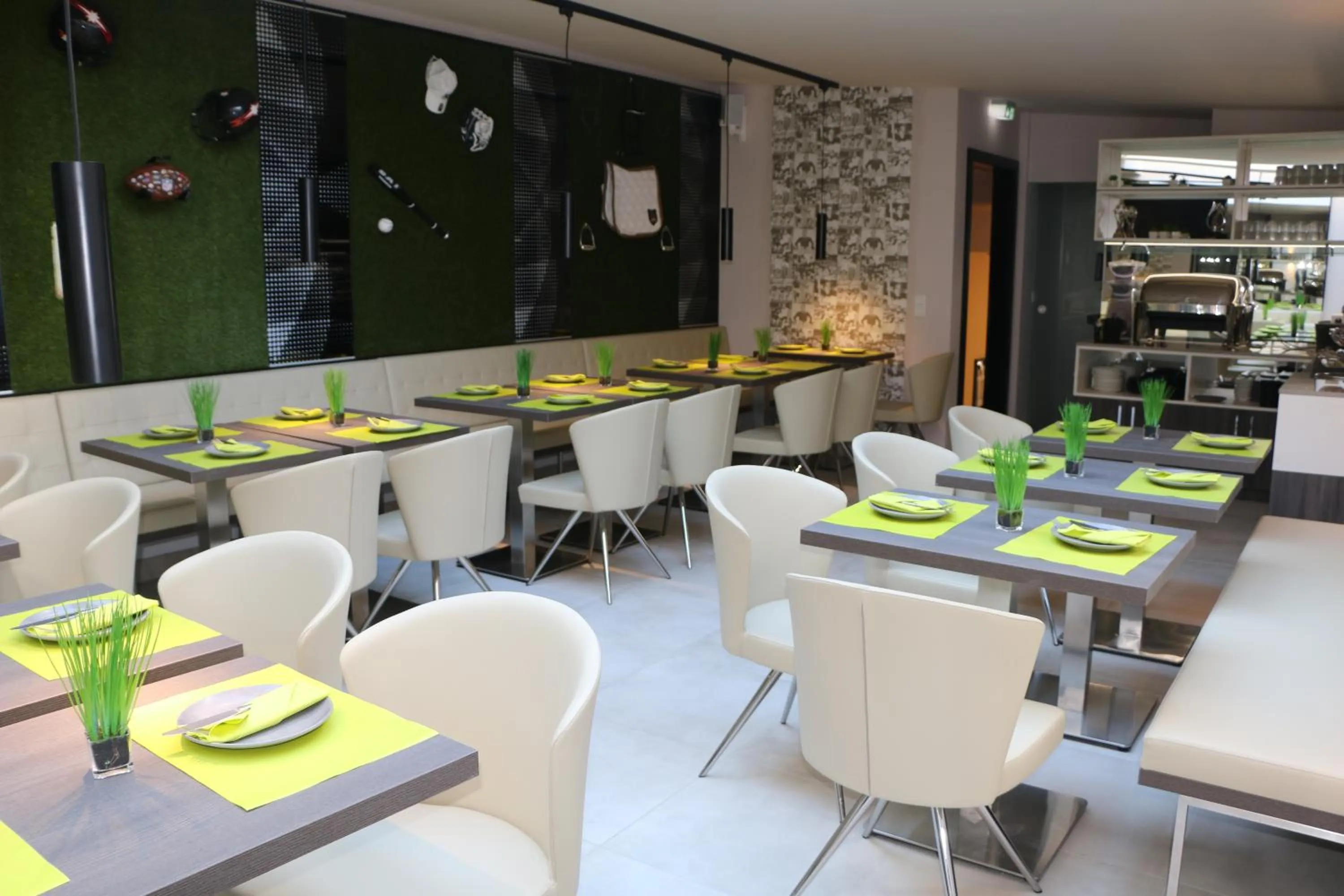 Breakfast in Star Apart Hotel Sachsenhausen