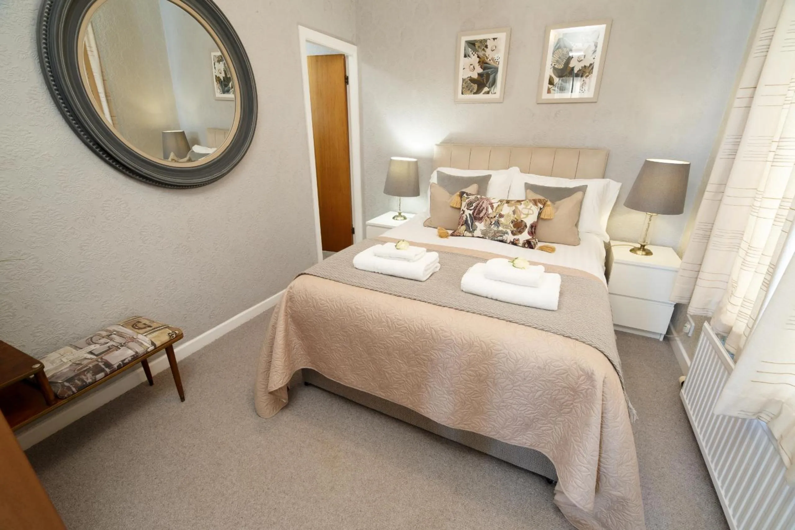 Bedroom in Mode - The Old School House