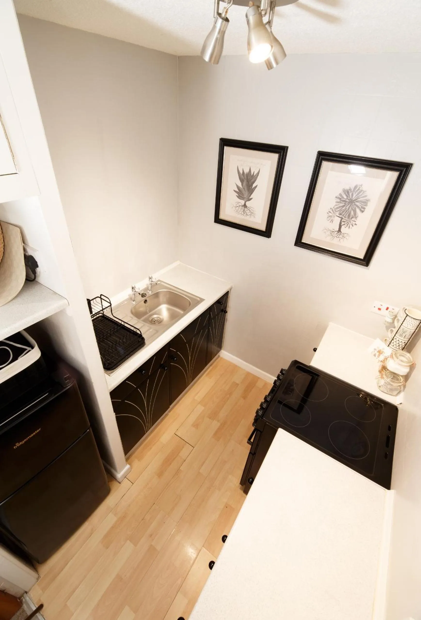 Kitchen or kitchenette in Mode - The Old School House