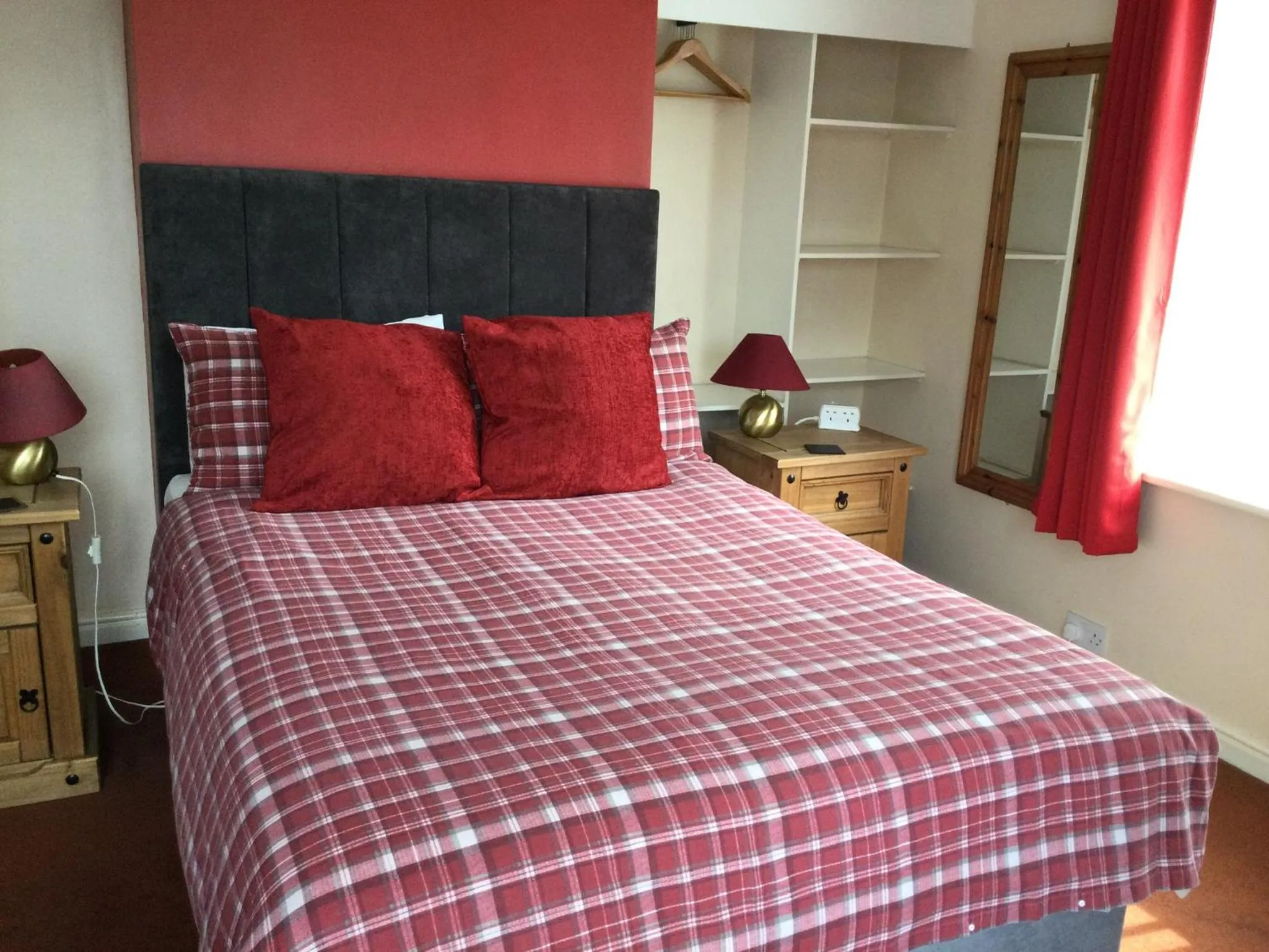 Bed in Gateway Lodge