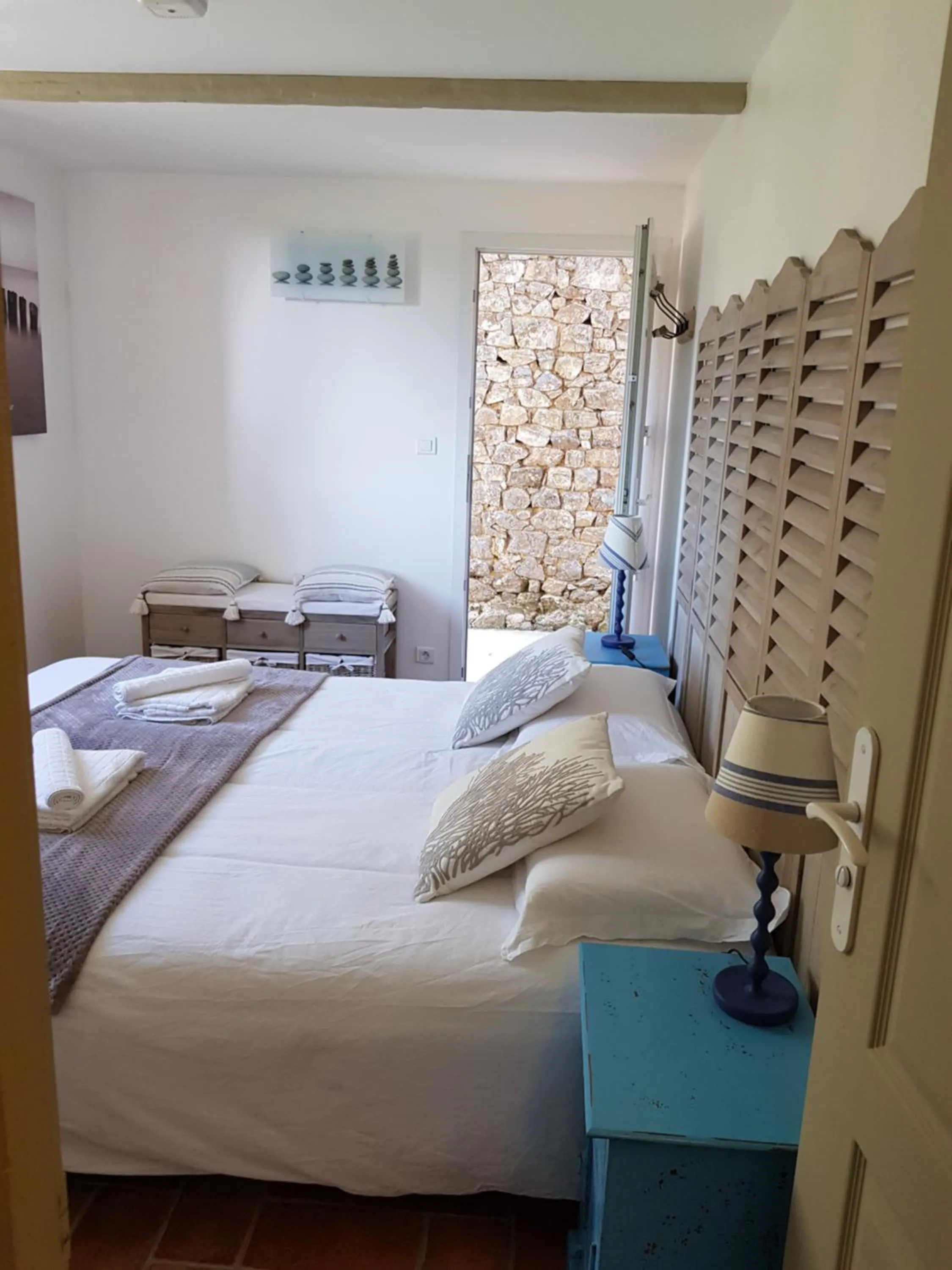 Bed in Île ô des capucins