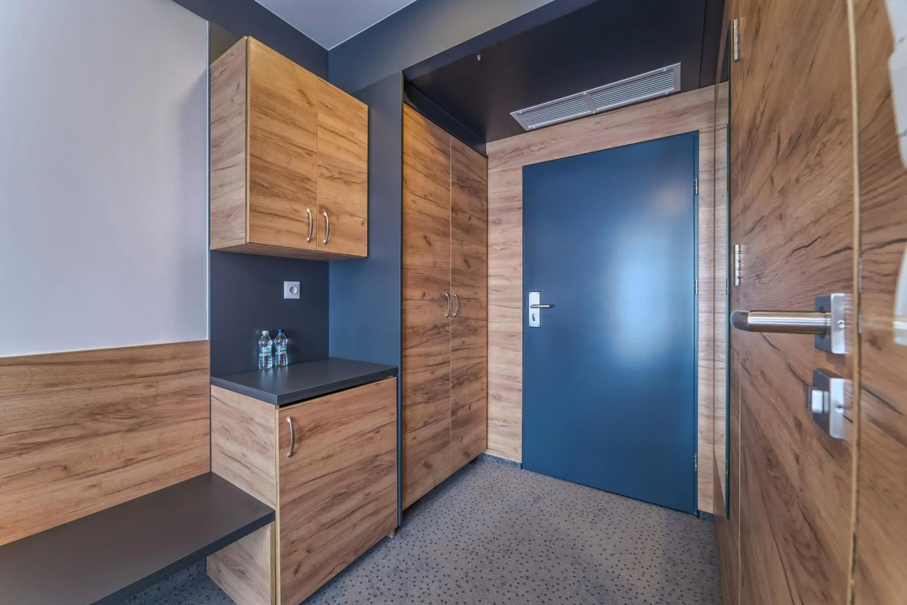 Single Room in Hotel Scout Single Room in Hotel Scout