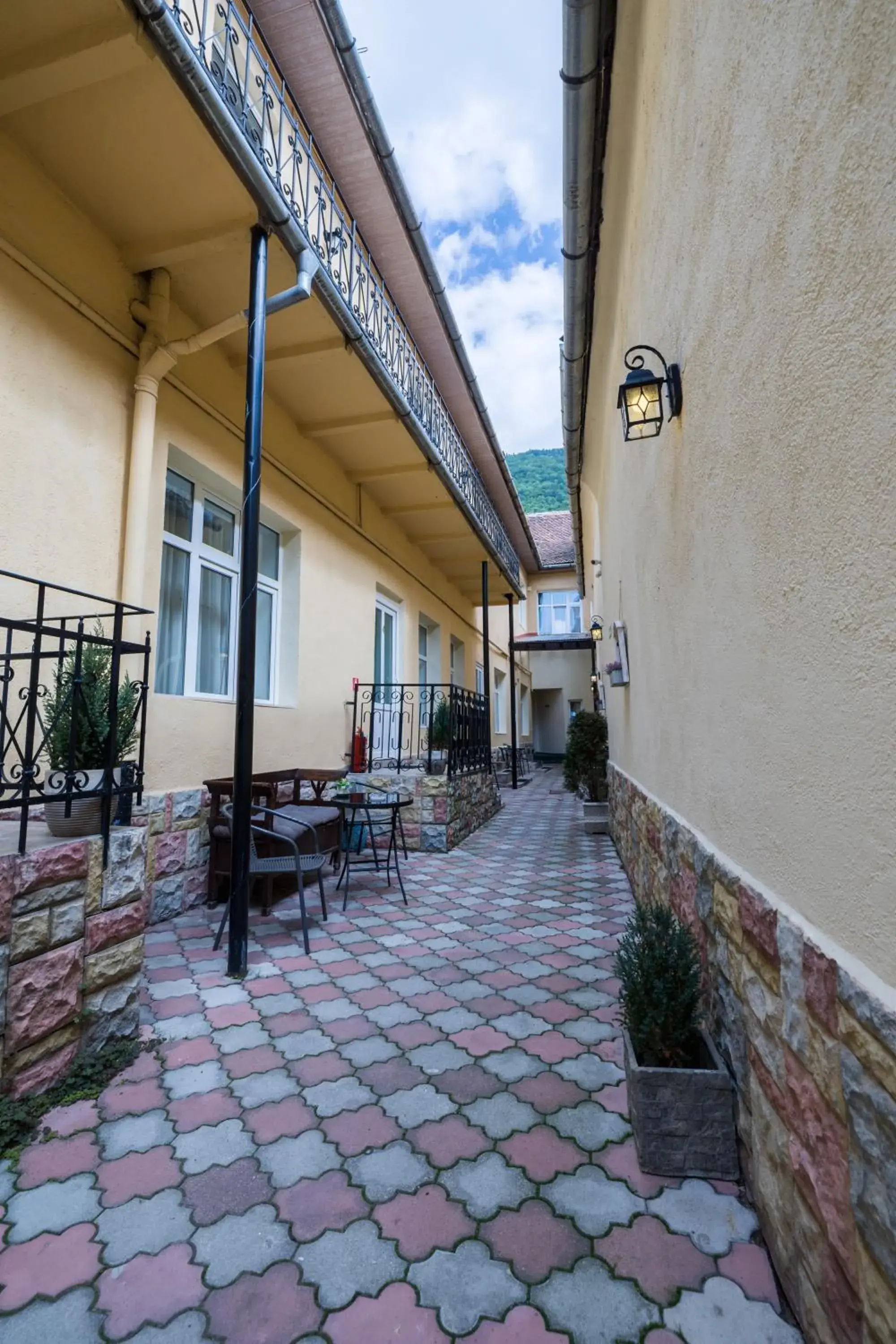 Inner courtyard view in Casa Monte Verde Inner courtyard view in Casa Monte Verde