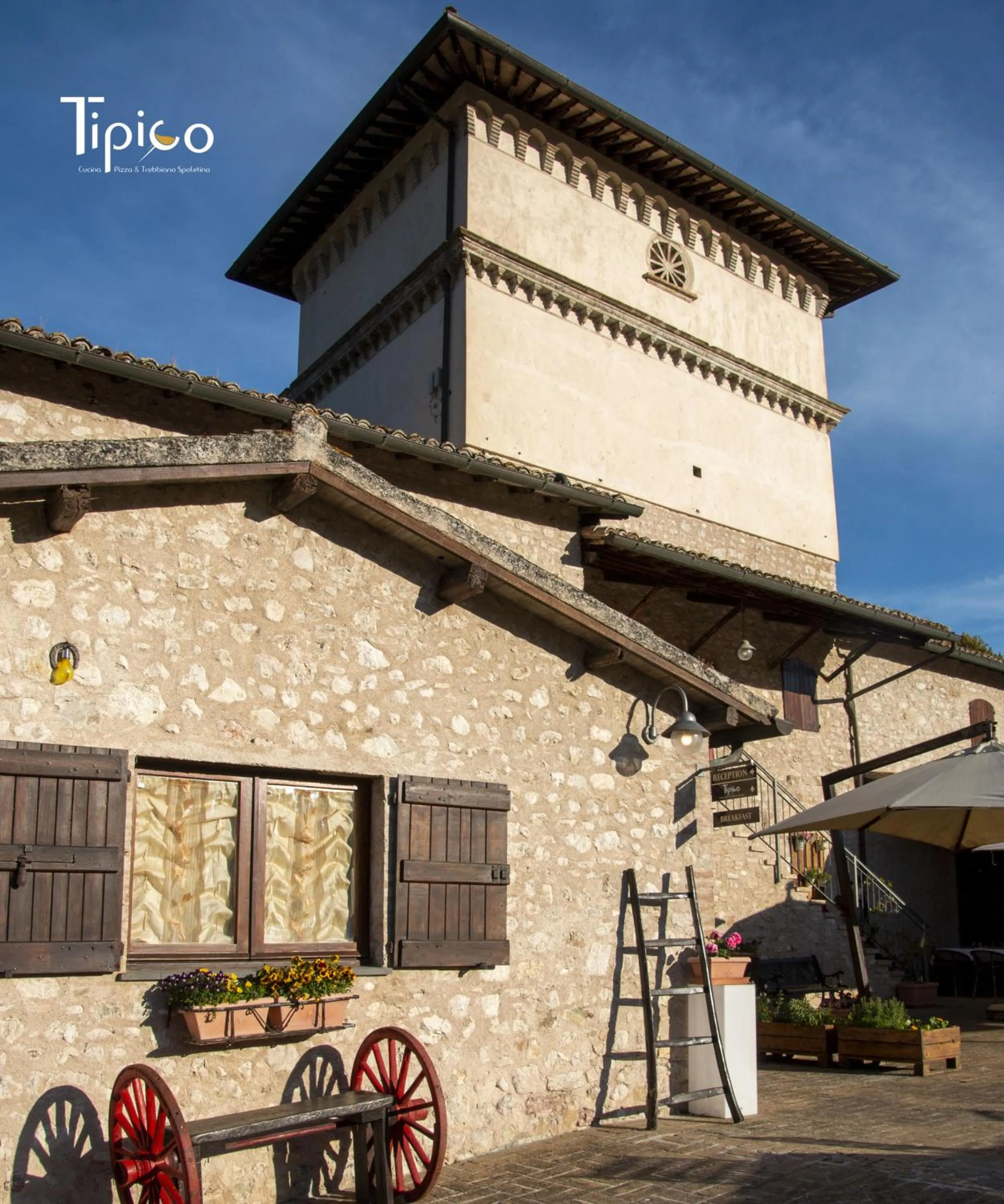 Facade/entrance in Valle Rosa