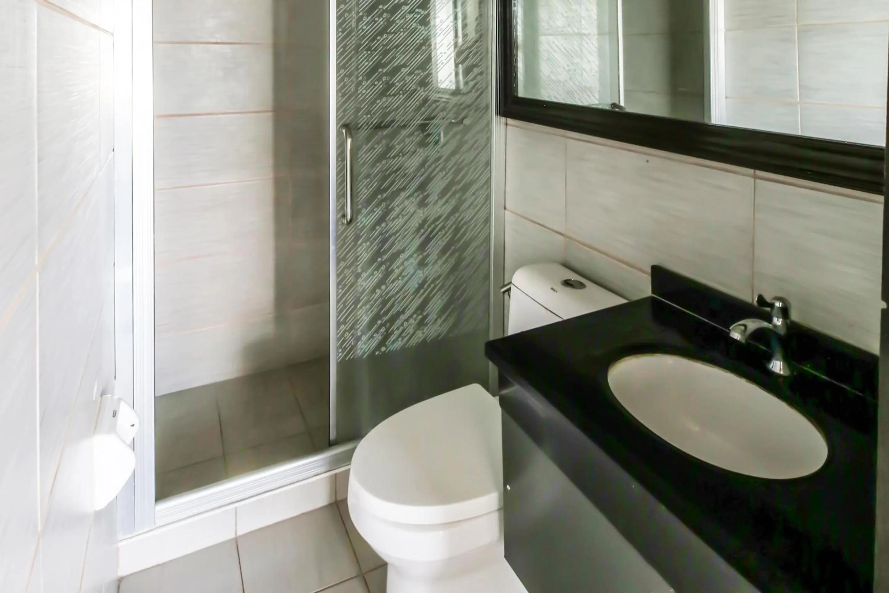 Bathroom in Super OYO 791 Bell Mansion