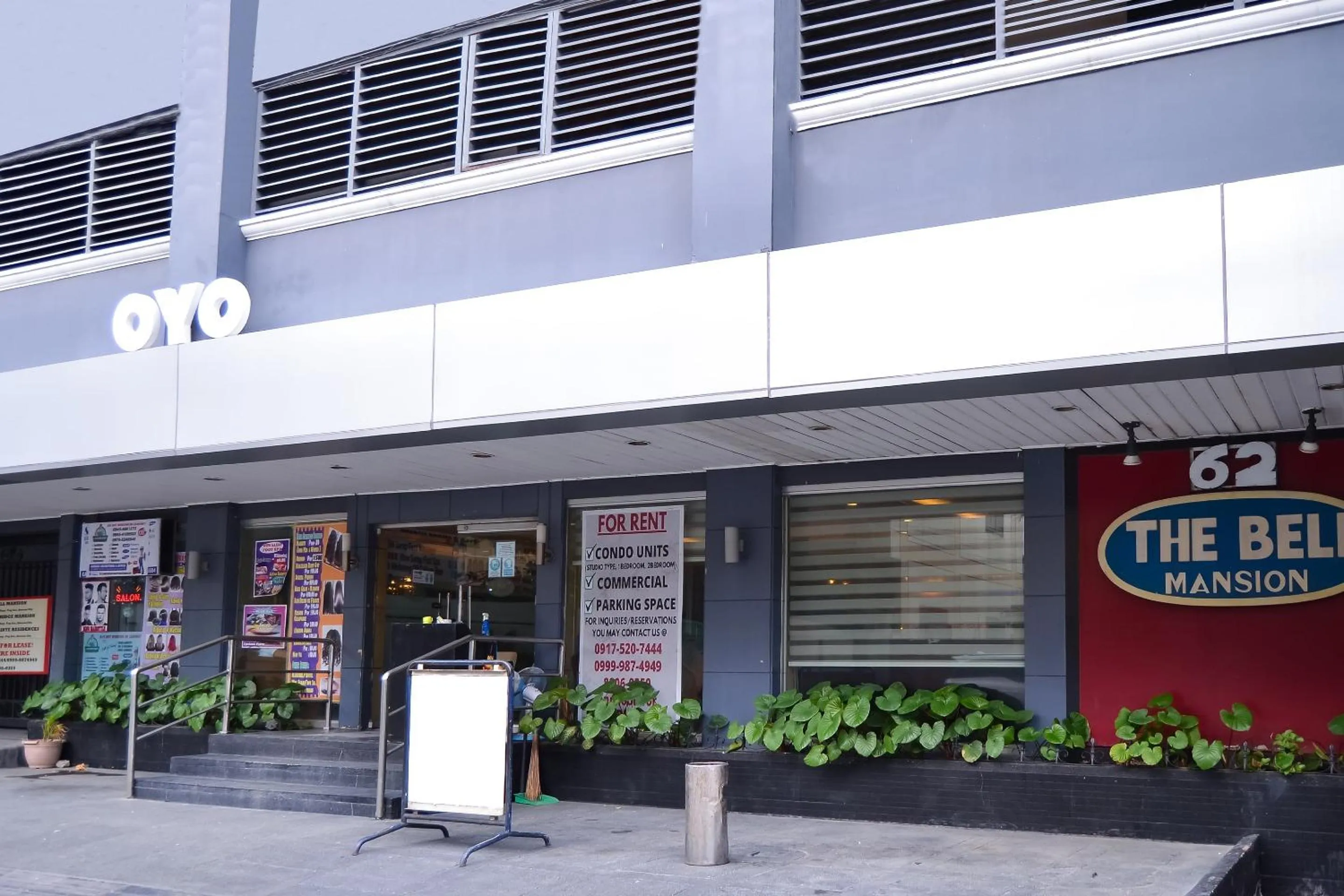 Facade/entrance in Super OYO 791 Bell Mansion