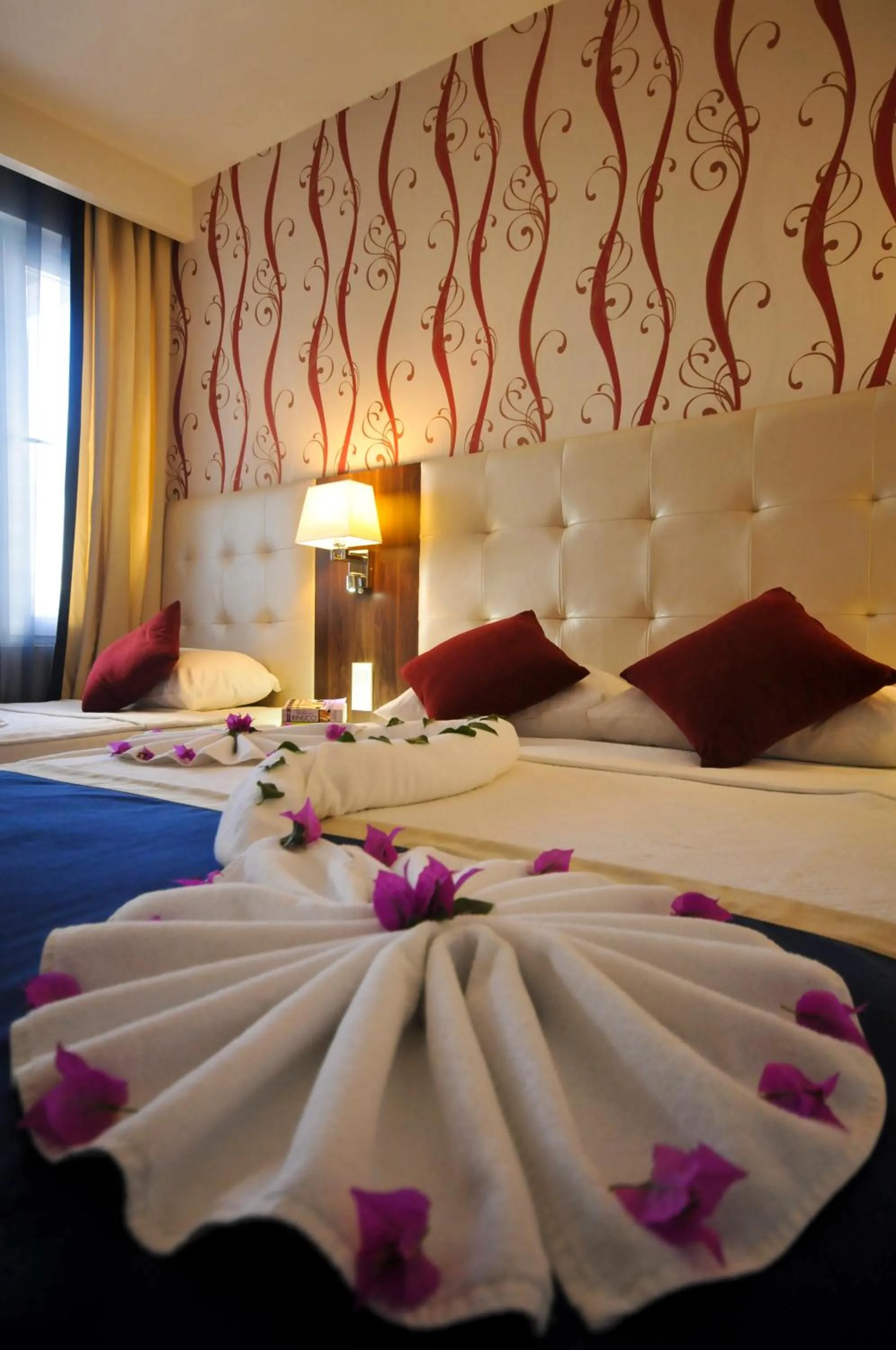 Decorative detail, Bed in Kleopatra Micador Otel