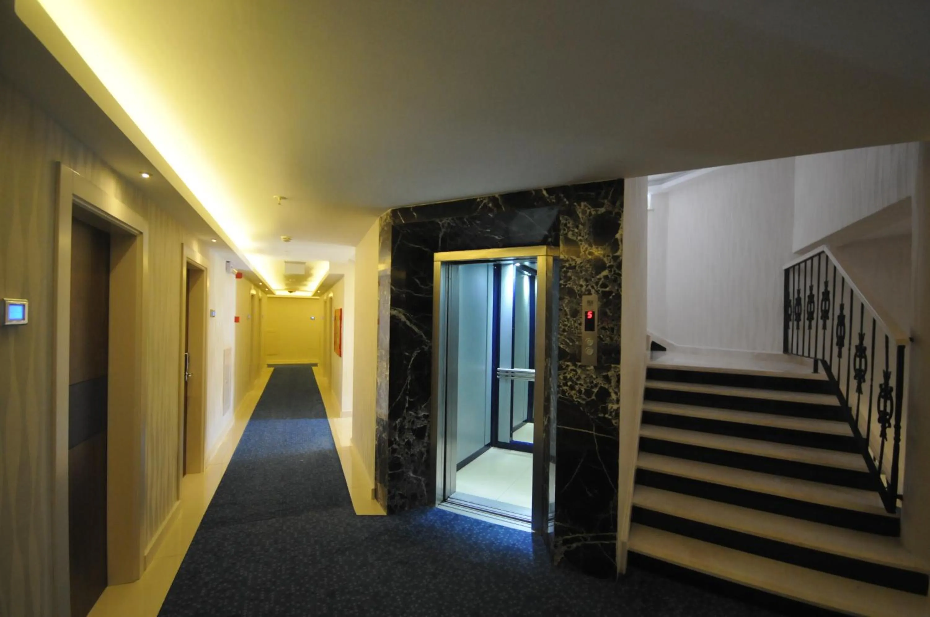 Decorative detail in Kleopatra Micador Otel