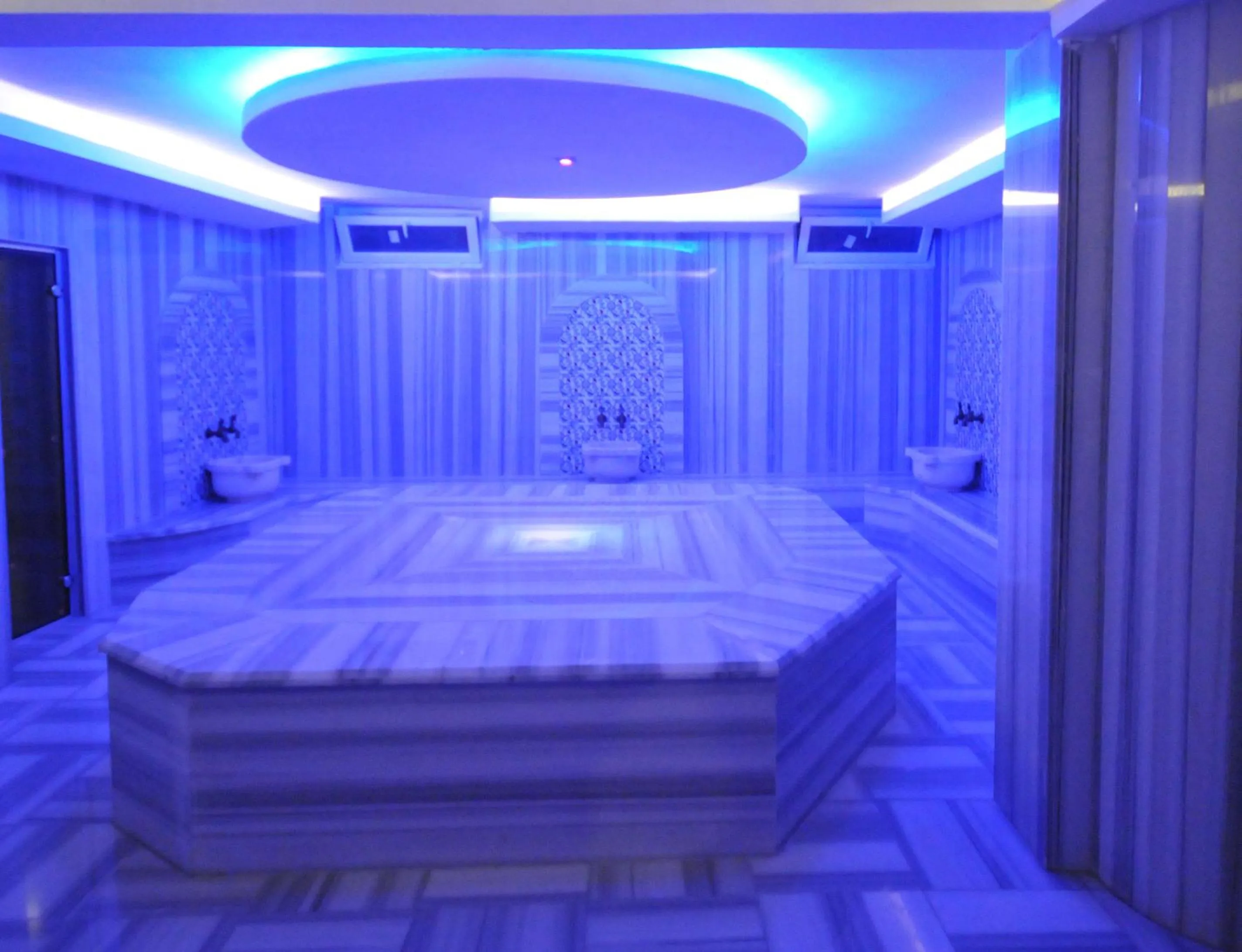 Massage, Bed in Kleopatra Micador Otel