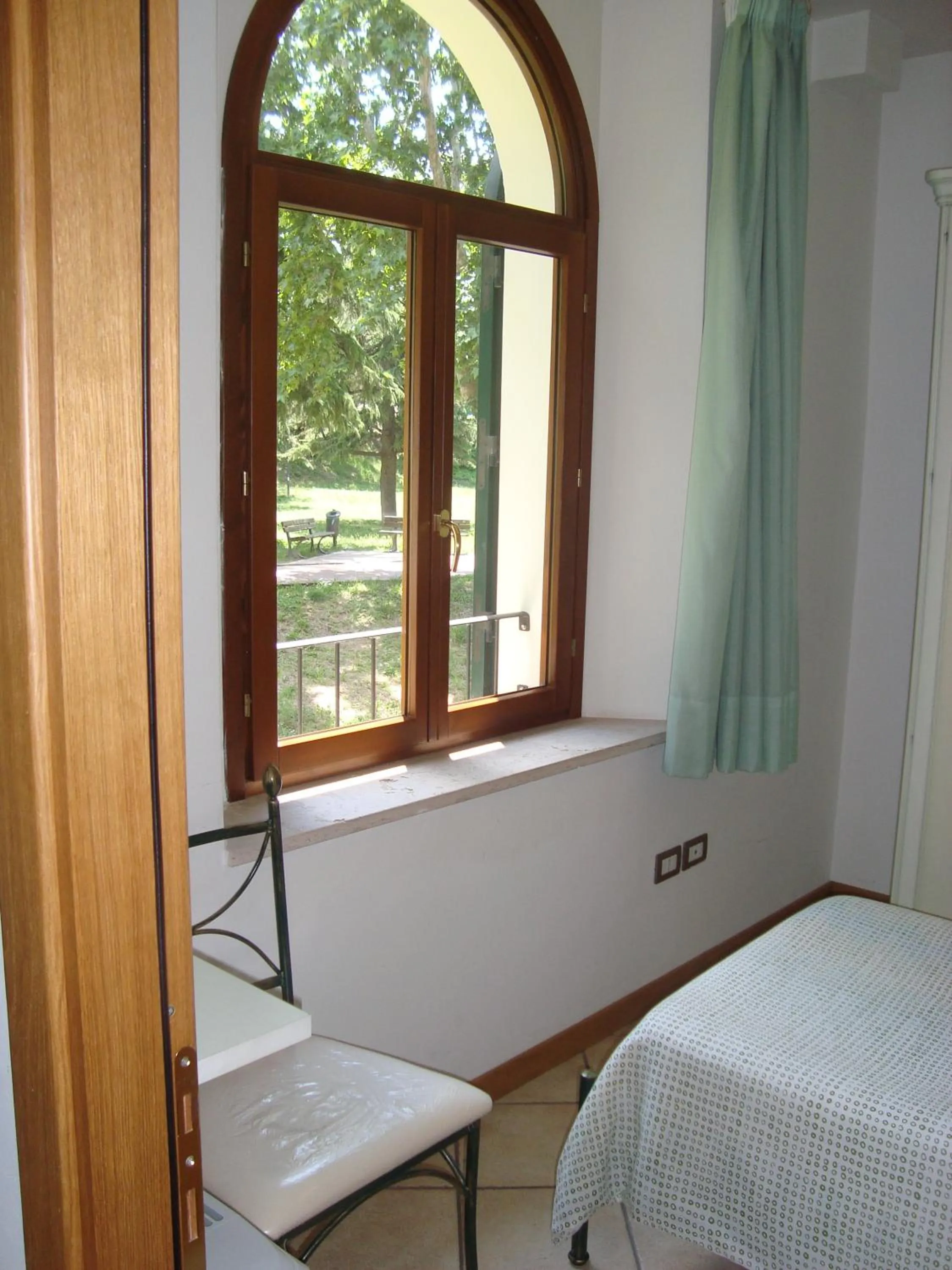 Day, Bed in Residence Bizzoni