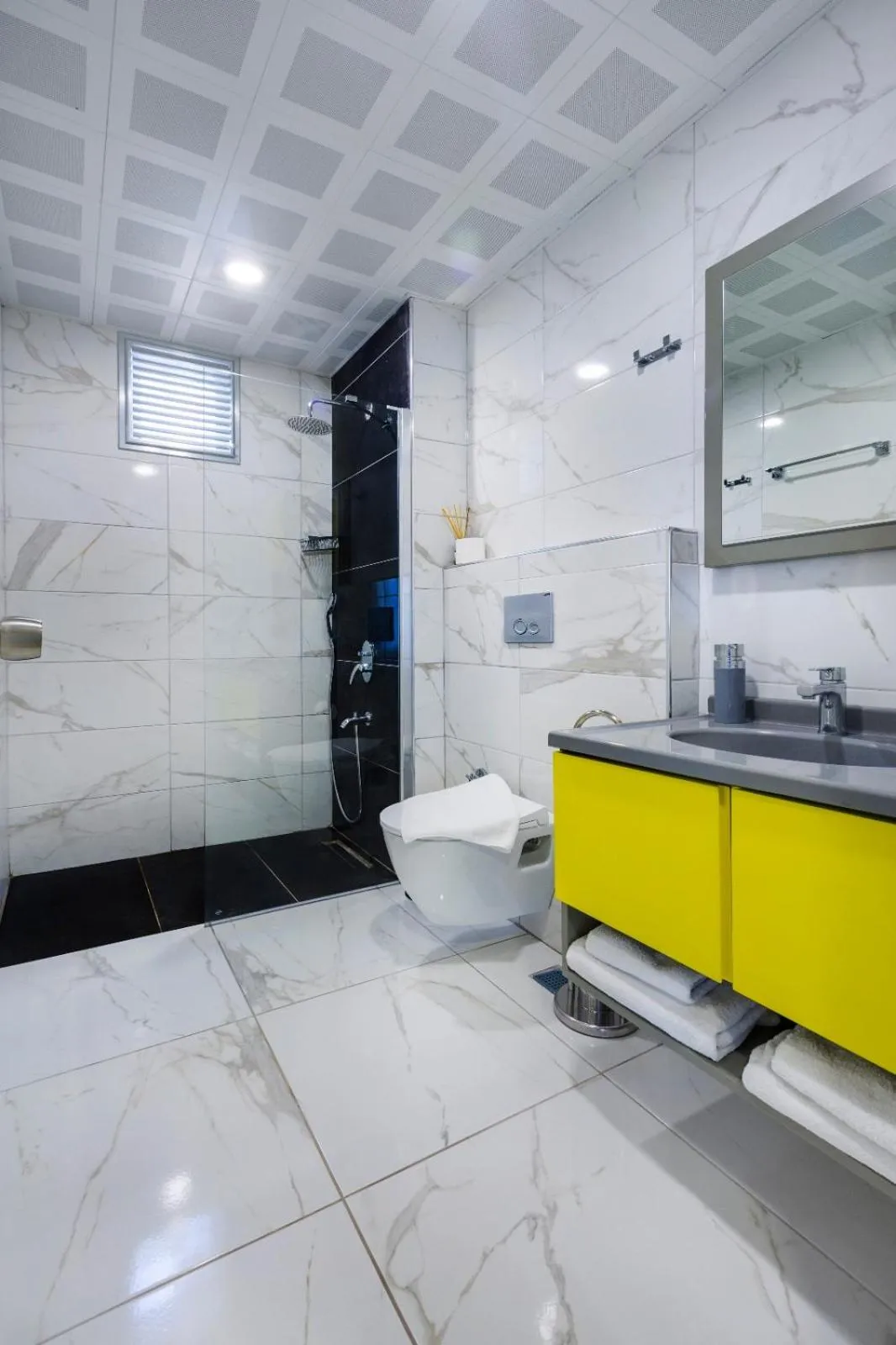 Bathroom in Twin Apart Hotel