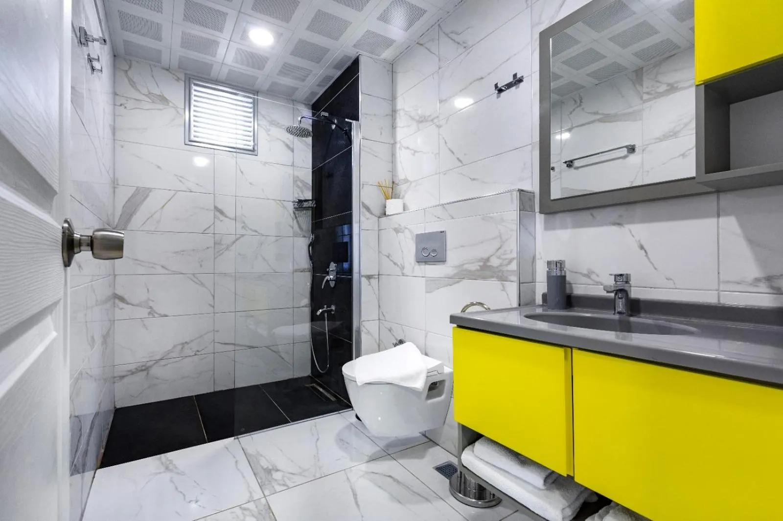 Bathroom in Twin Apart Hotel