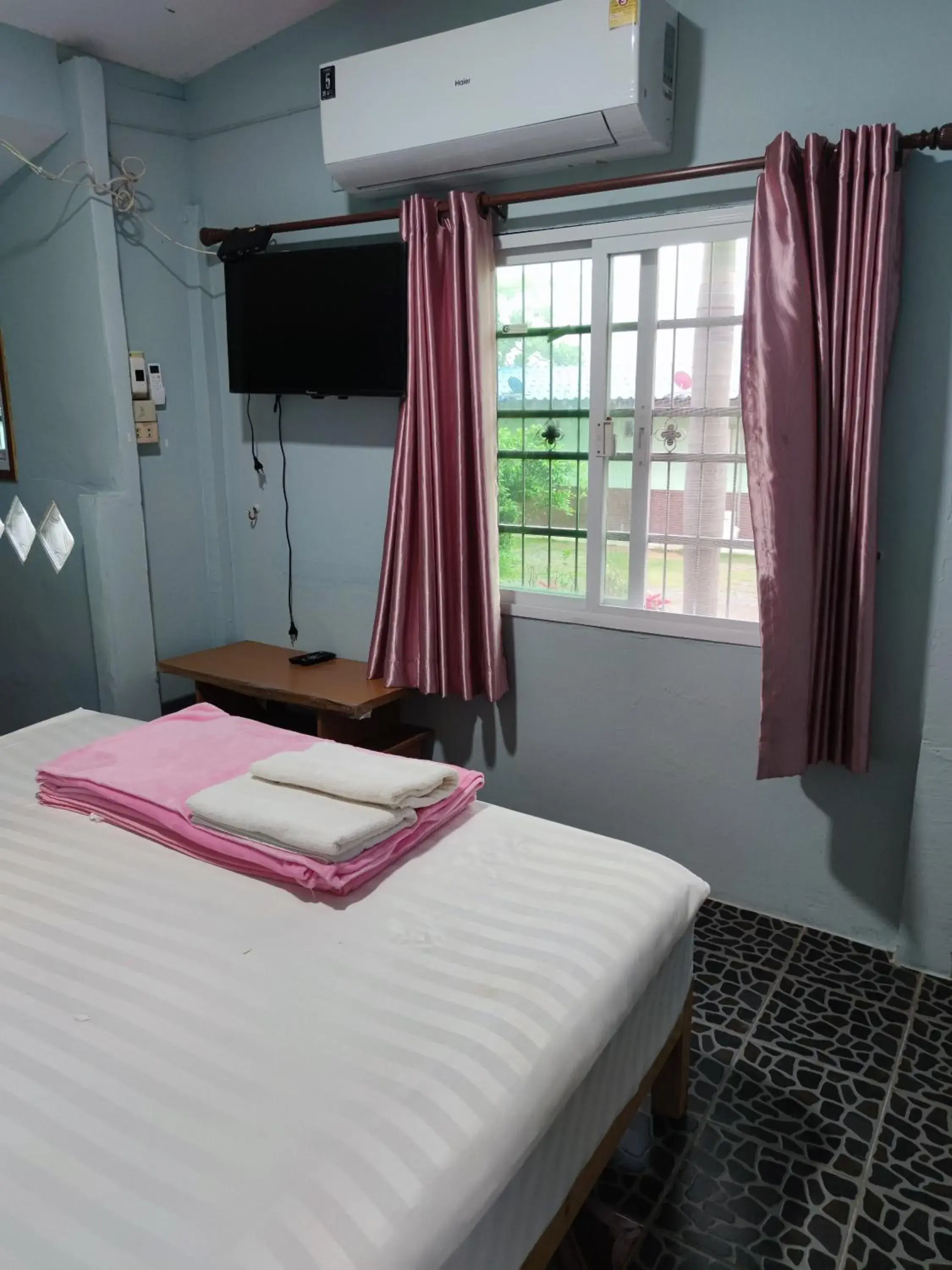 Double Room in Chattong resort Double Room in Chattong resort