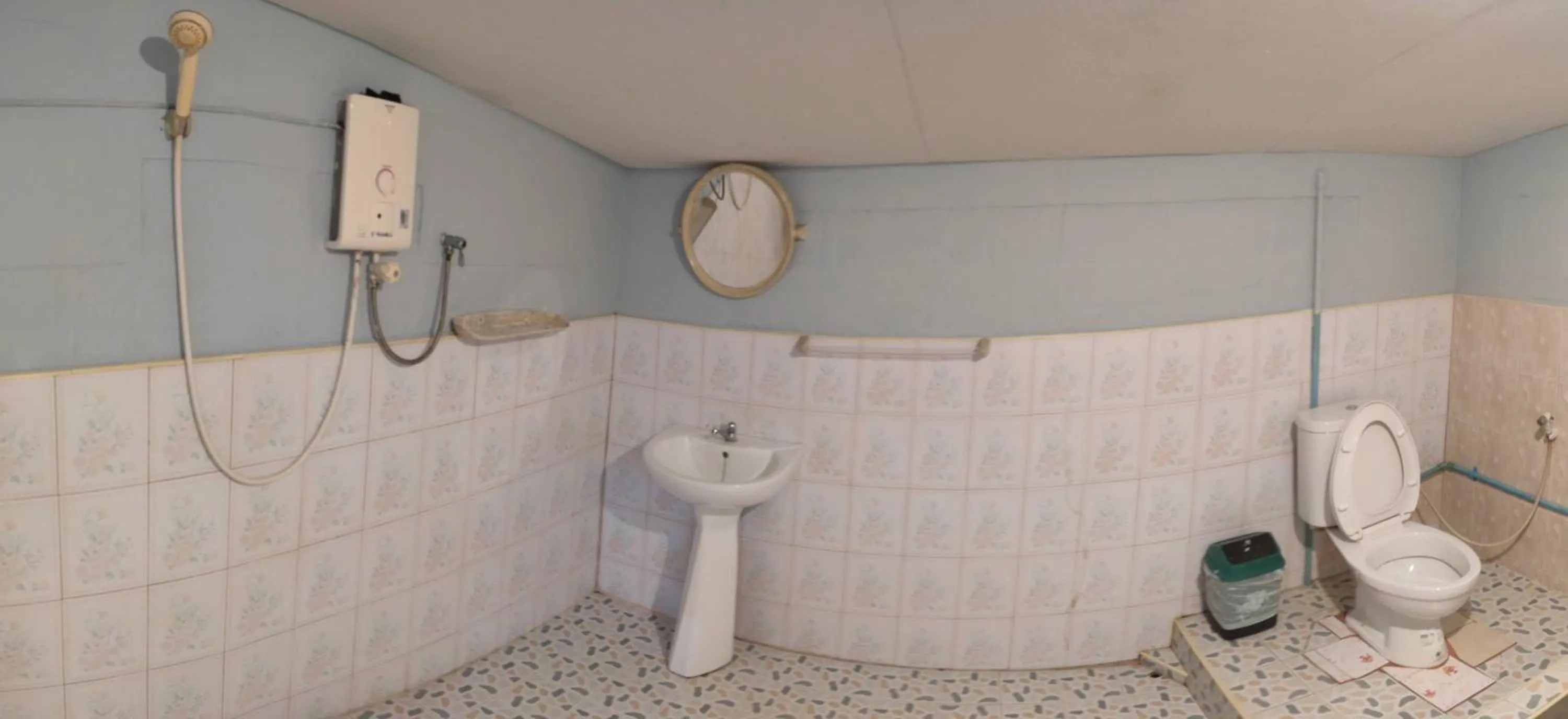 Bathroom in Chattong resort