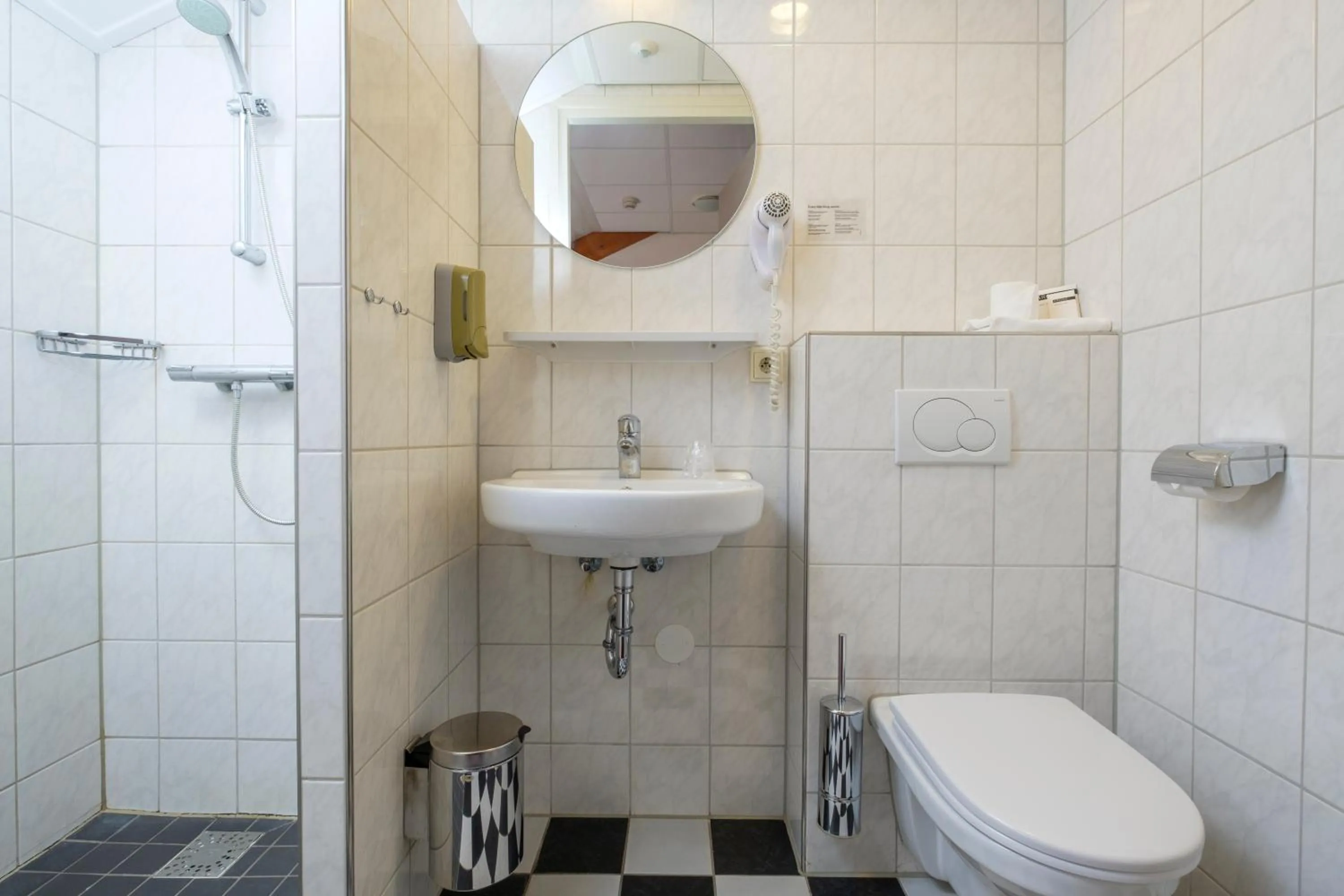 Bathroom in Hotel De Schildkamp