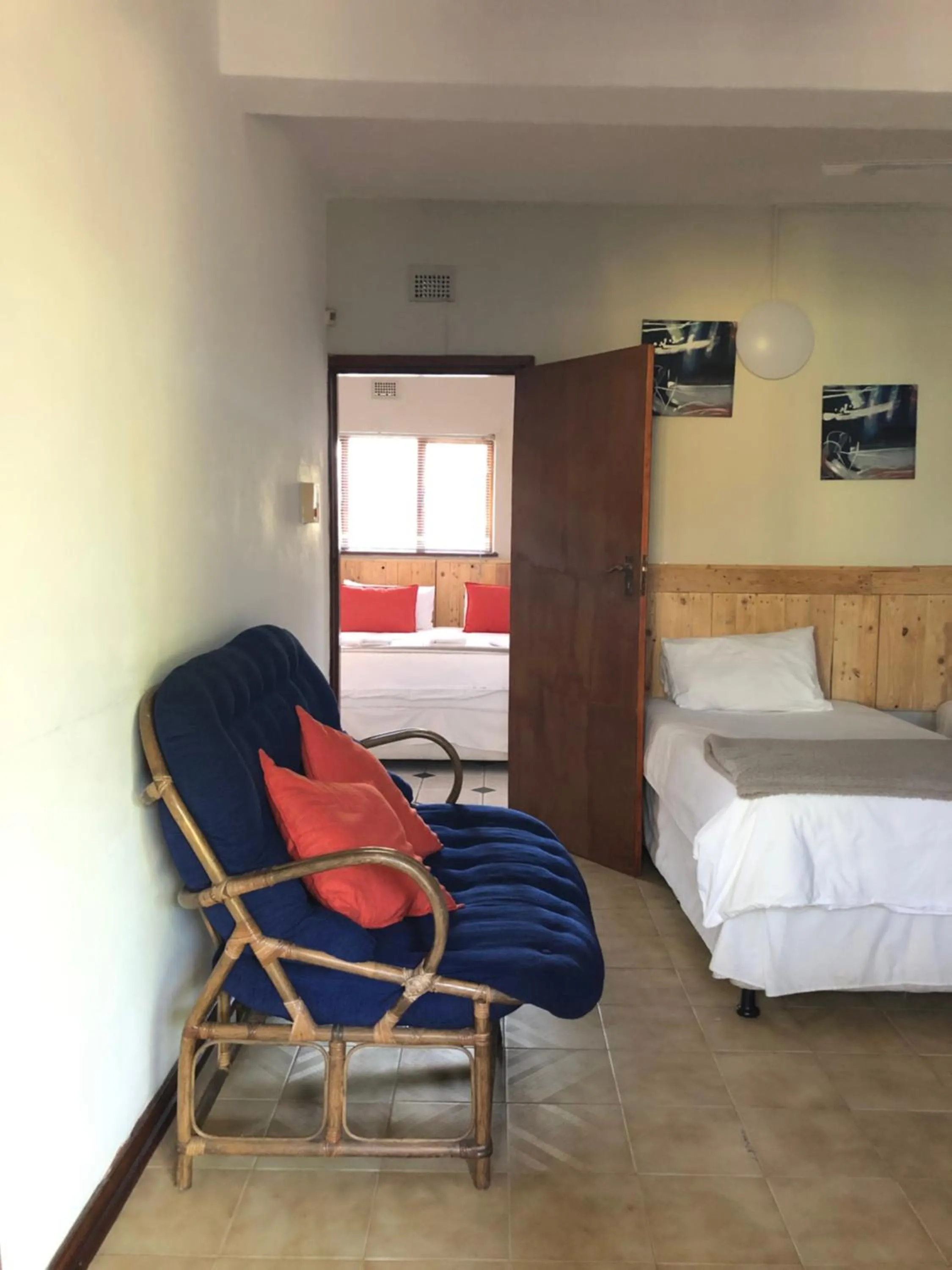 Bed in Seaside Lodge B&B