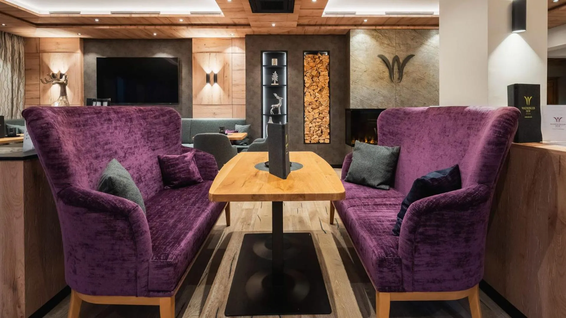 Lounge or bar in Waidringer Hof 4 Sterne Superior