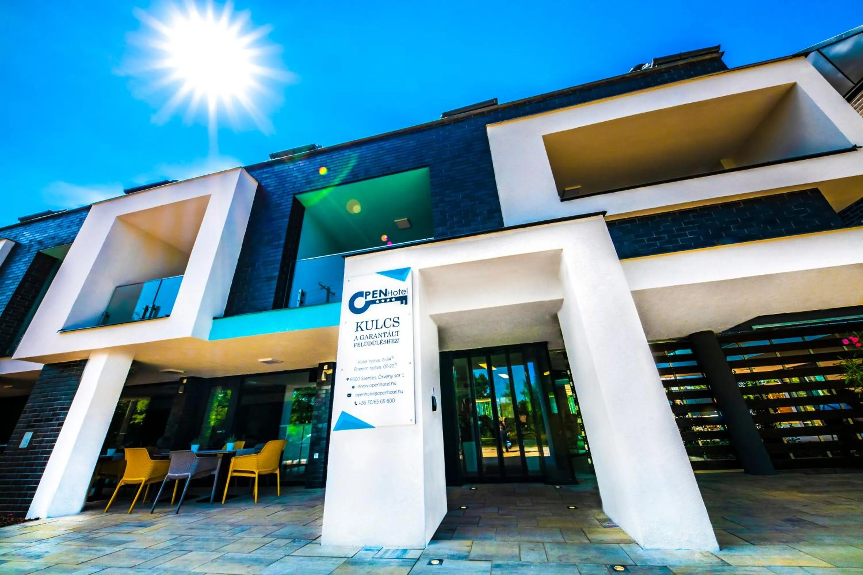 Property building in Open Hotel Szentes