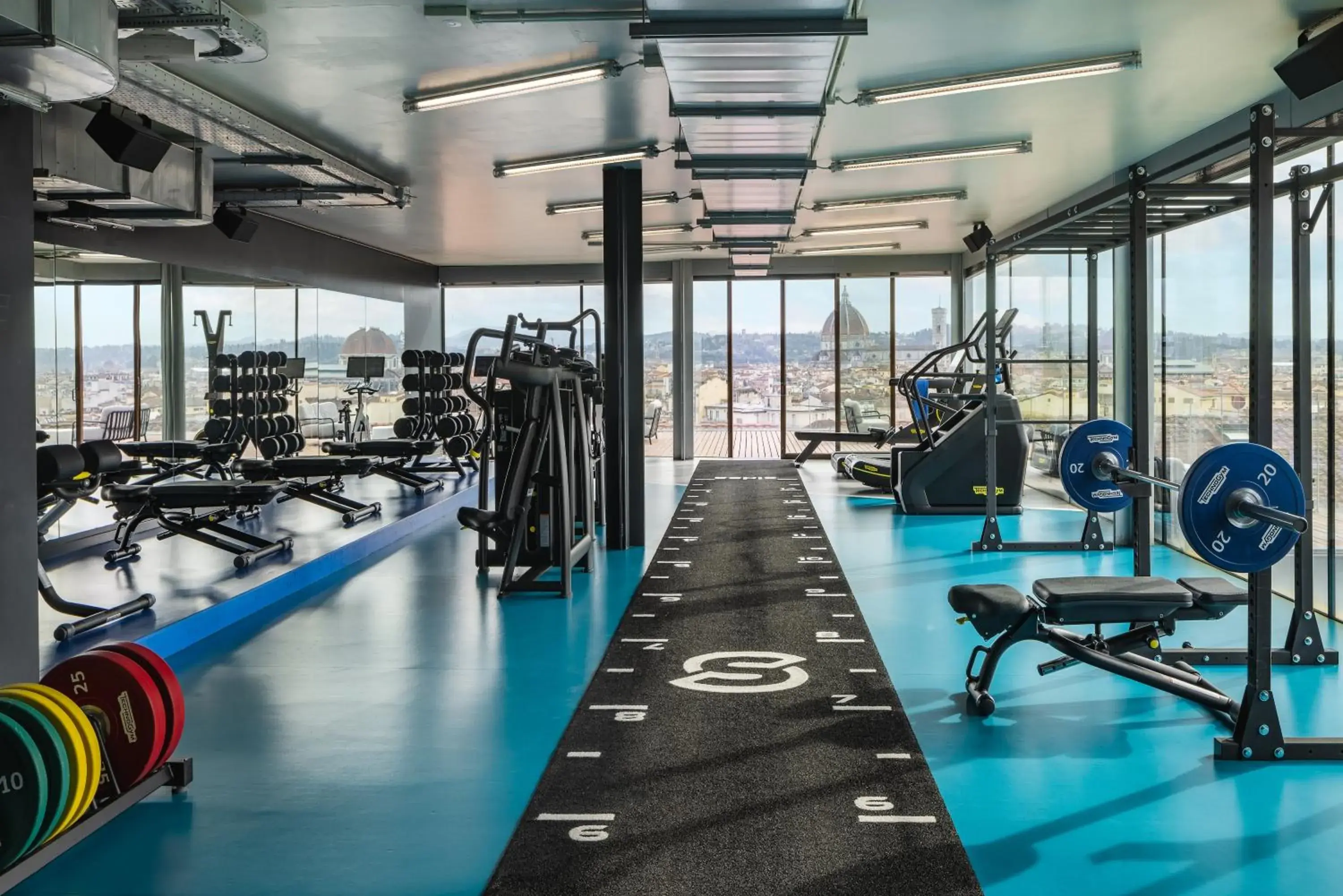 Fitness centre/facilities in The Social Hub Florence Lavagnini Fitness centre/facilities in The Social Hub Florence Lavagnini